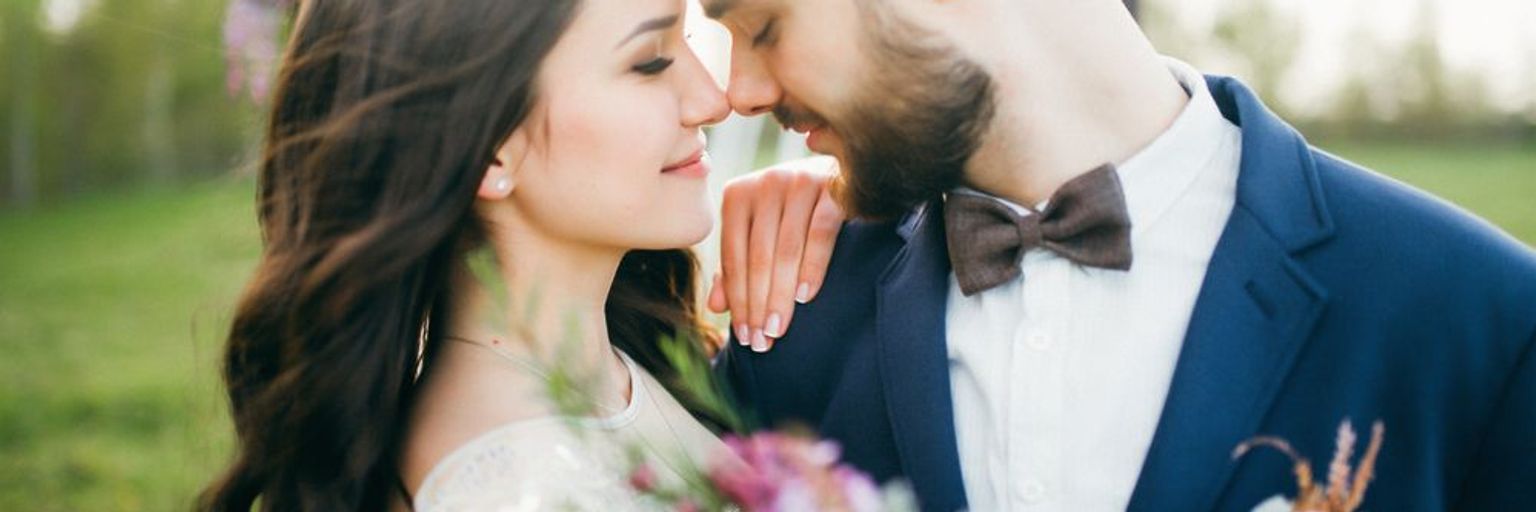 The Pros and Cons of Marriage