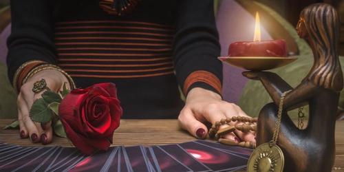 Tarot Cards that Indicate a Potential Breakup