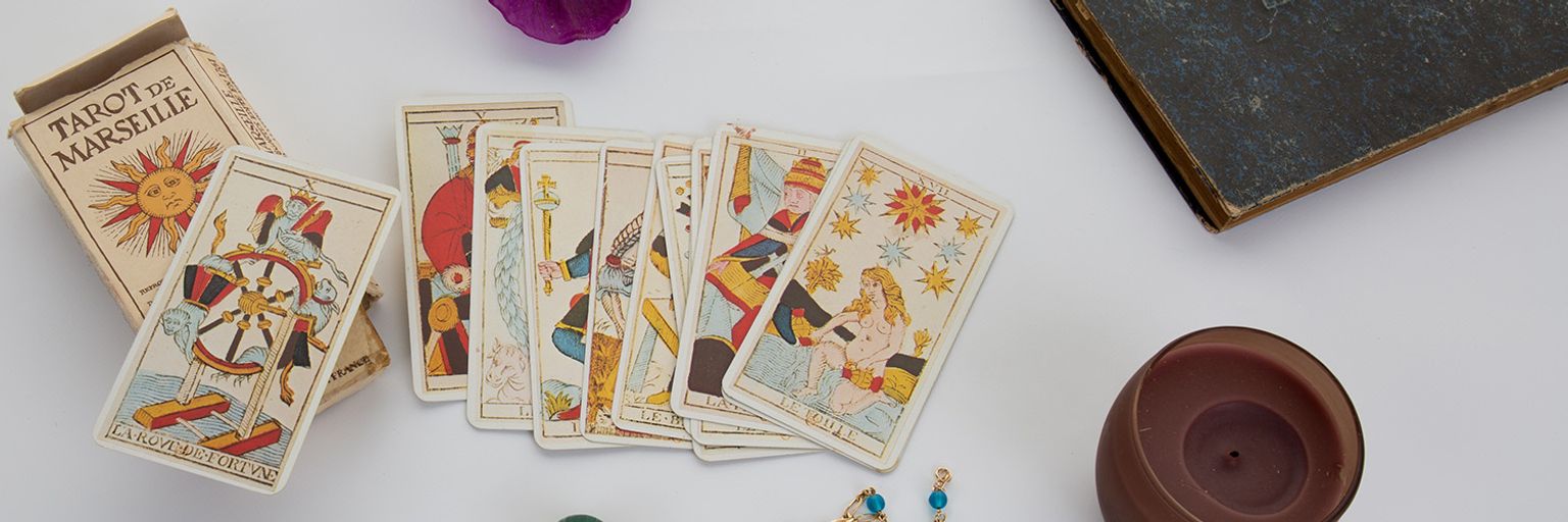 How Many Cards in a Tarot Deck?