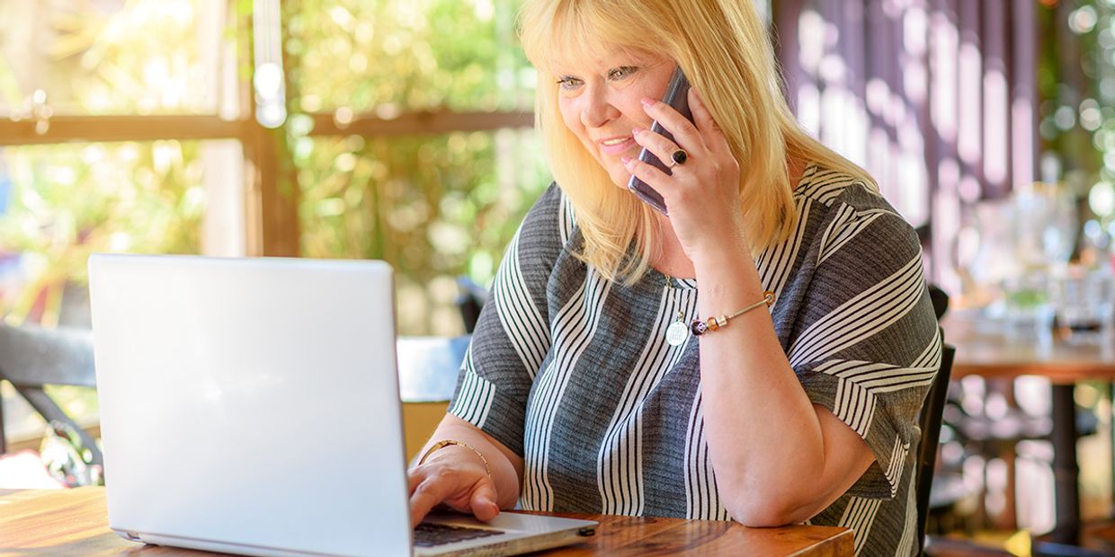 Trusted Psychics Reviews & Online Psychic Readings - Psychic Reader on the phone.