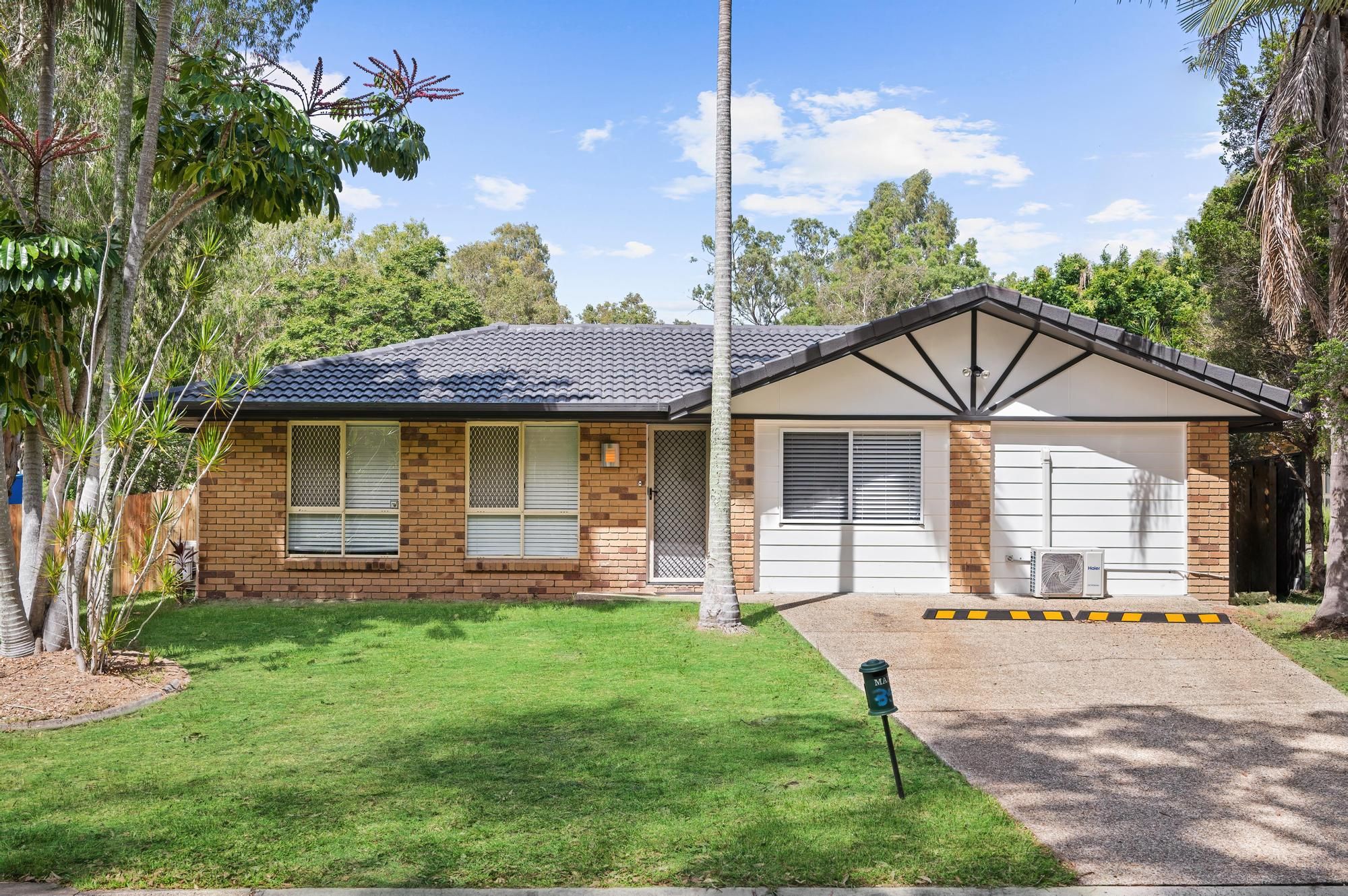 Newly Converted Rooming House / Block of Units