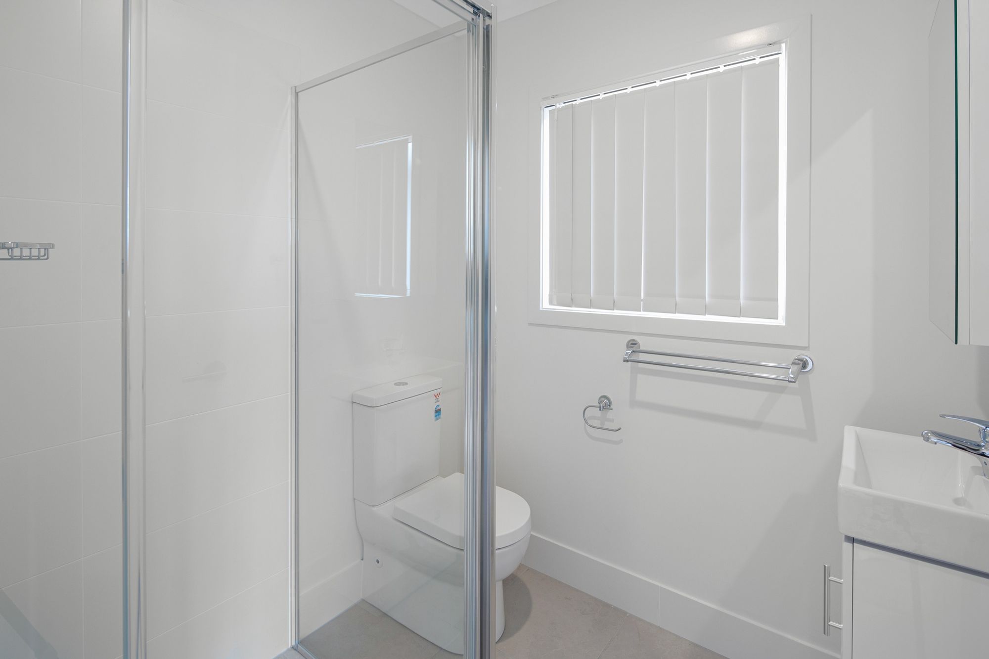 4/1566A Creek Rd, Carina