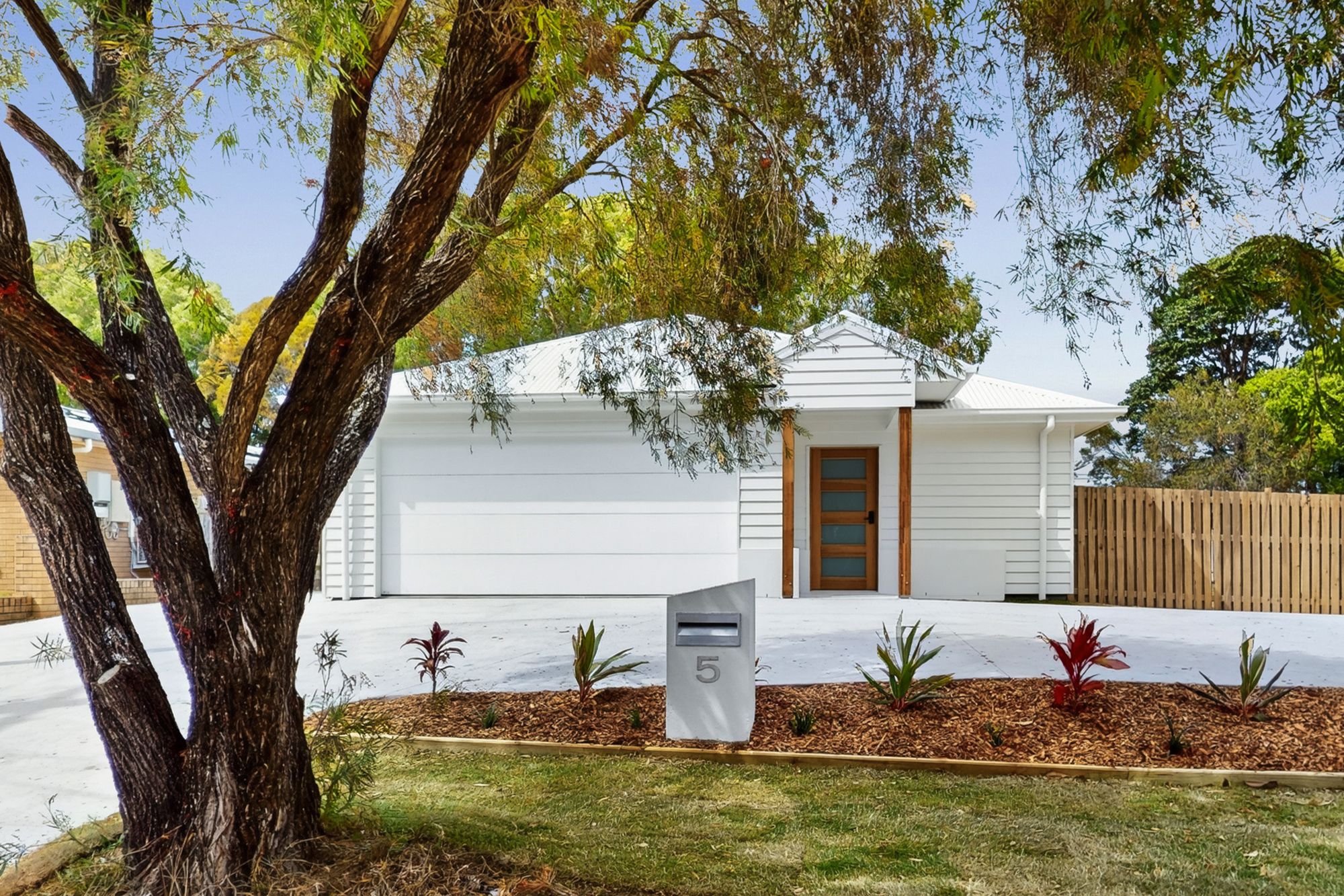 2/5 Brandon Ct, Kippa-Ring