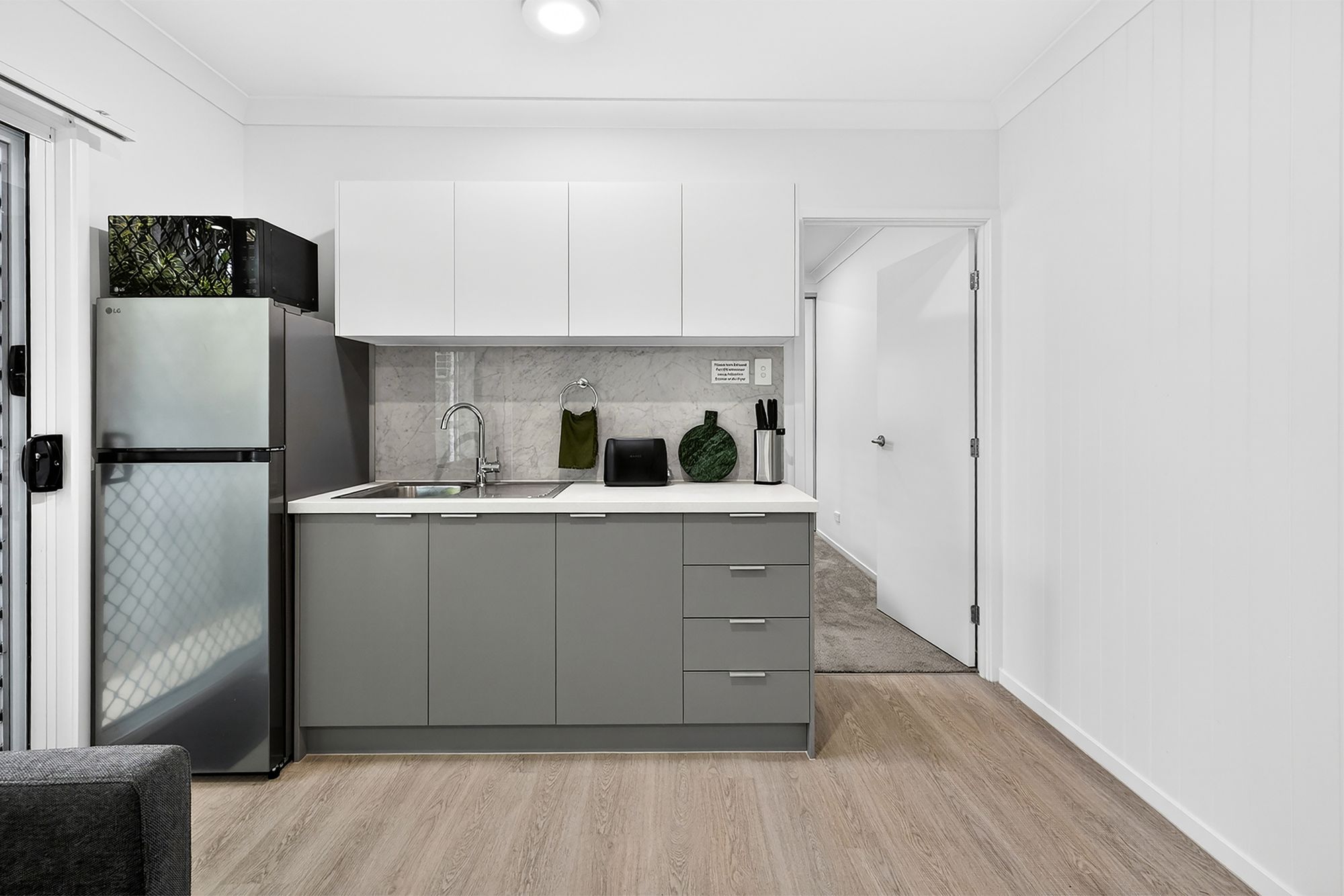 2/10 Nuttall St, Lawnton