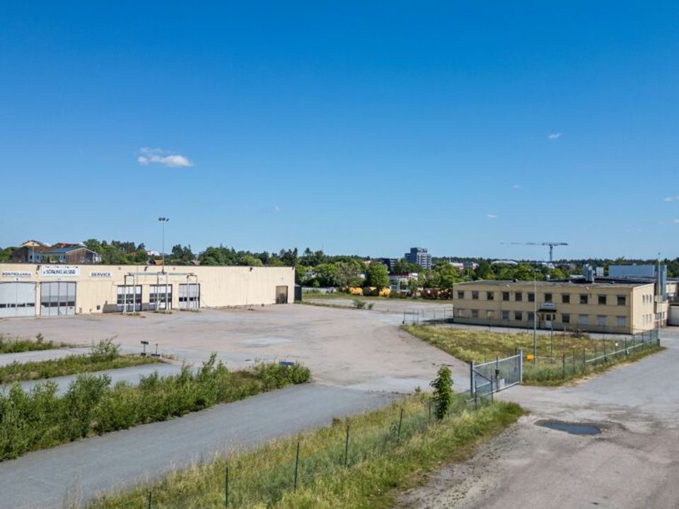 New Property rådgivare vid uthyrning av 5 060 kvm till Norléns Transport i Knivsta