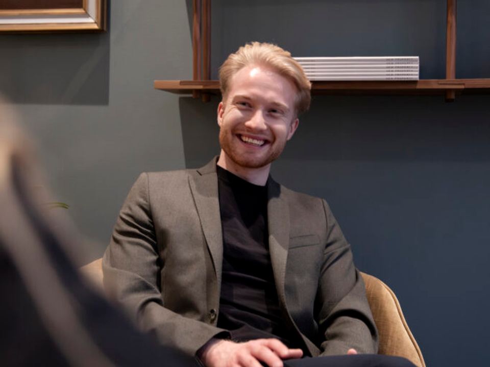 Från timanställd junior analytiker till transaktionsanalytiker på heltid
