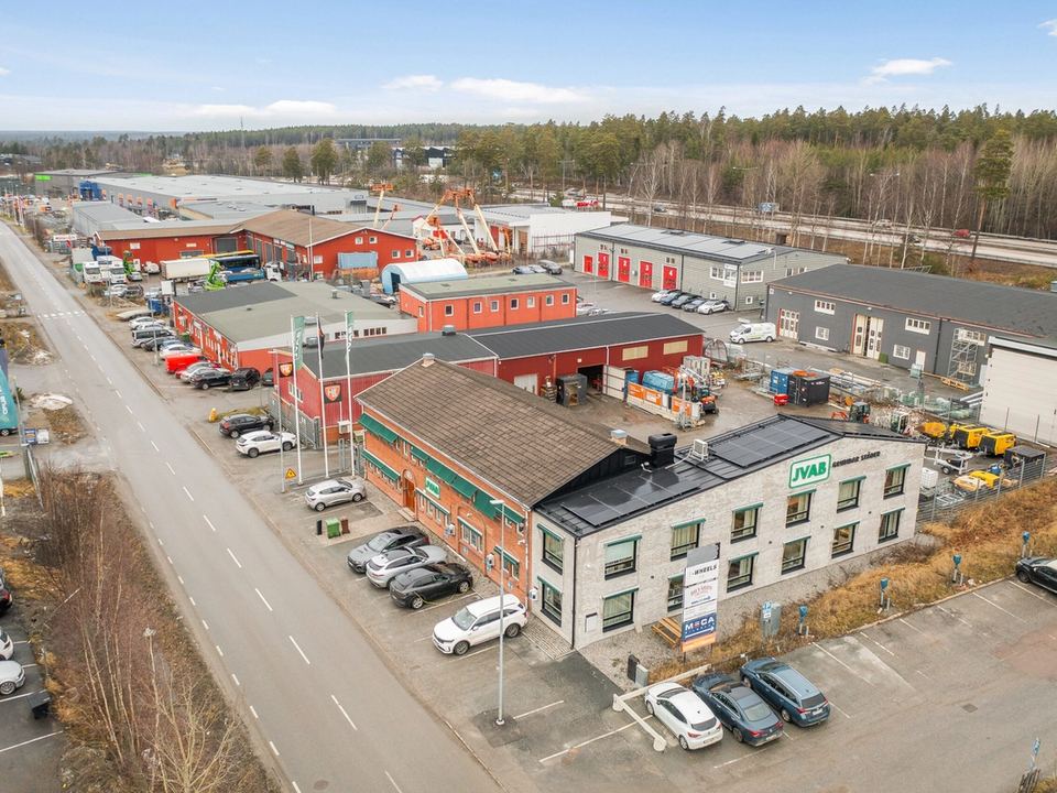 New Property säljrådgivare när Tenzing Industrihus utökar sitt bestånd i Stockholmsregionen