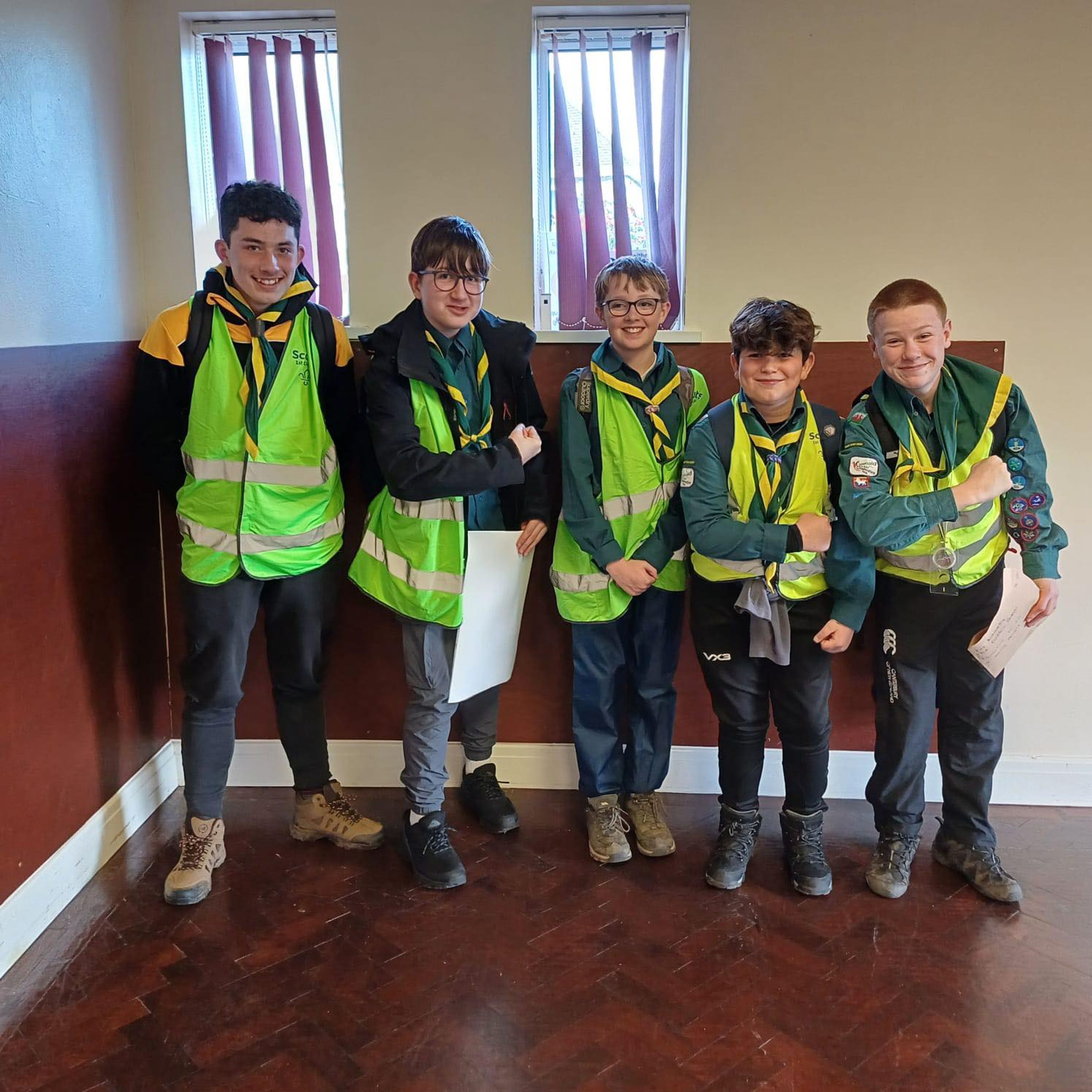 A scout team doing a pathfinder event