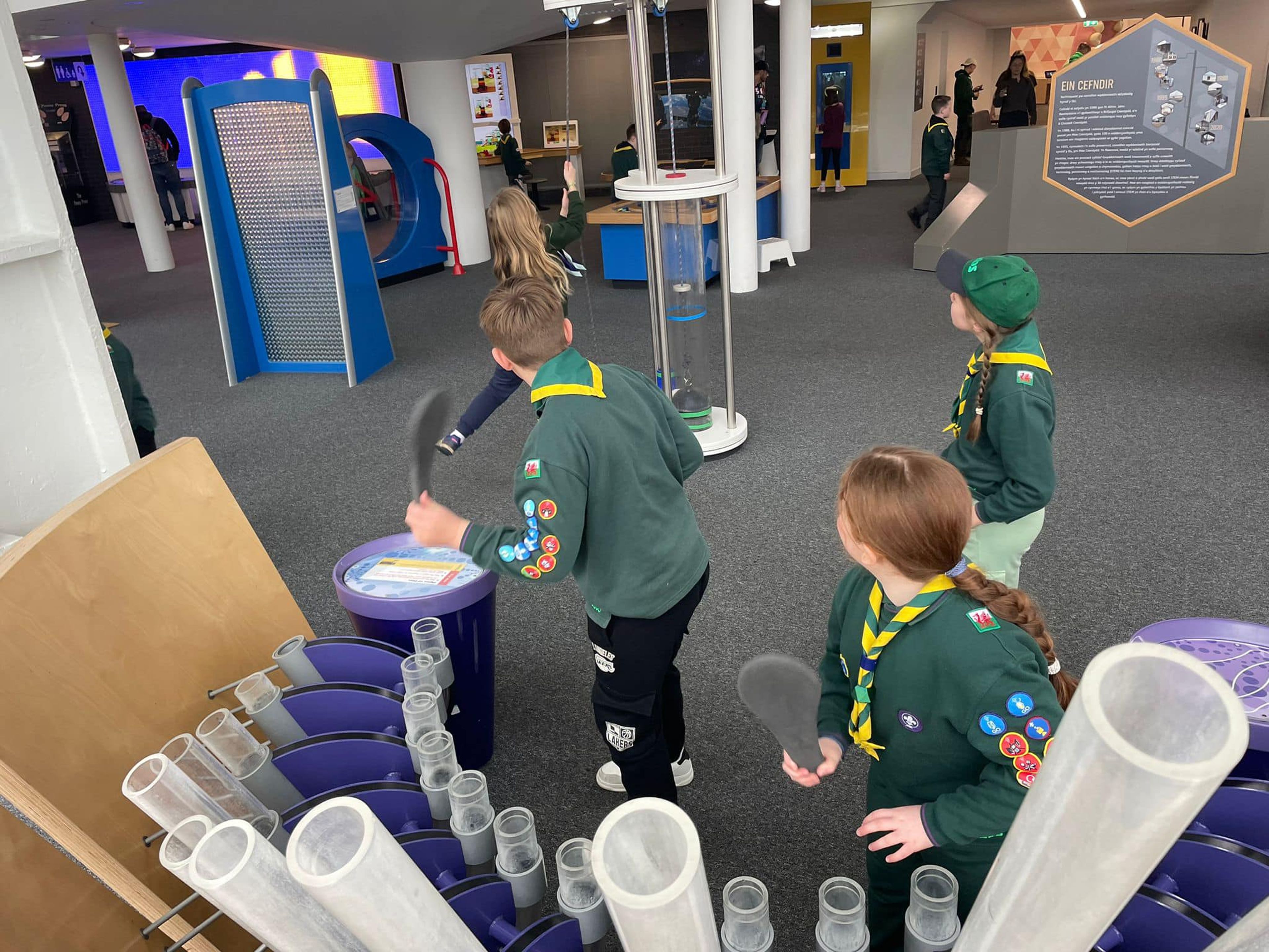 Members of 1st Kidwelly Cubs at Techniquest
