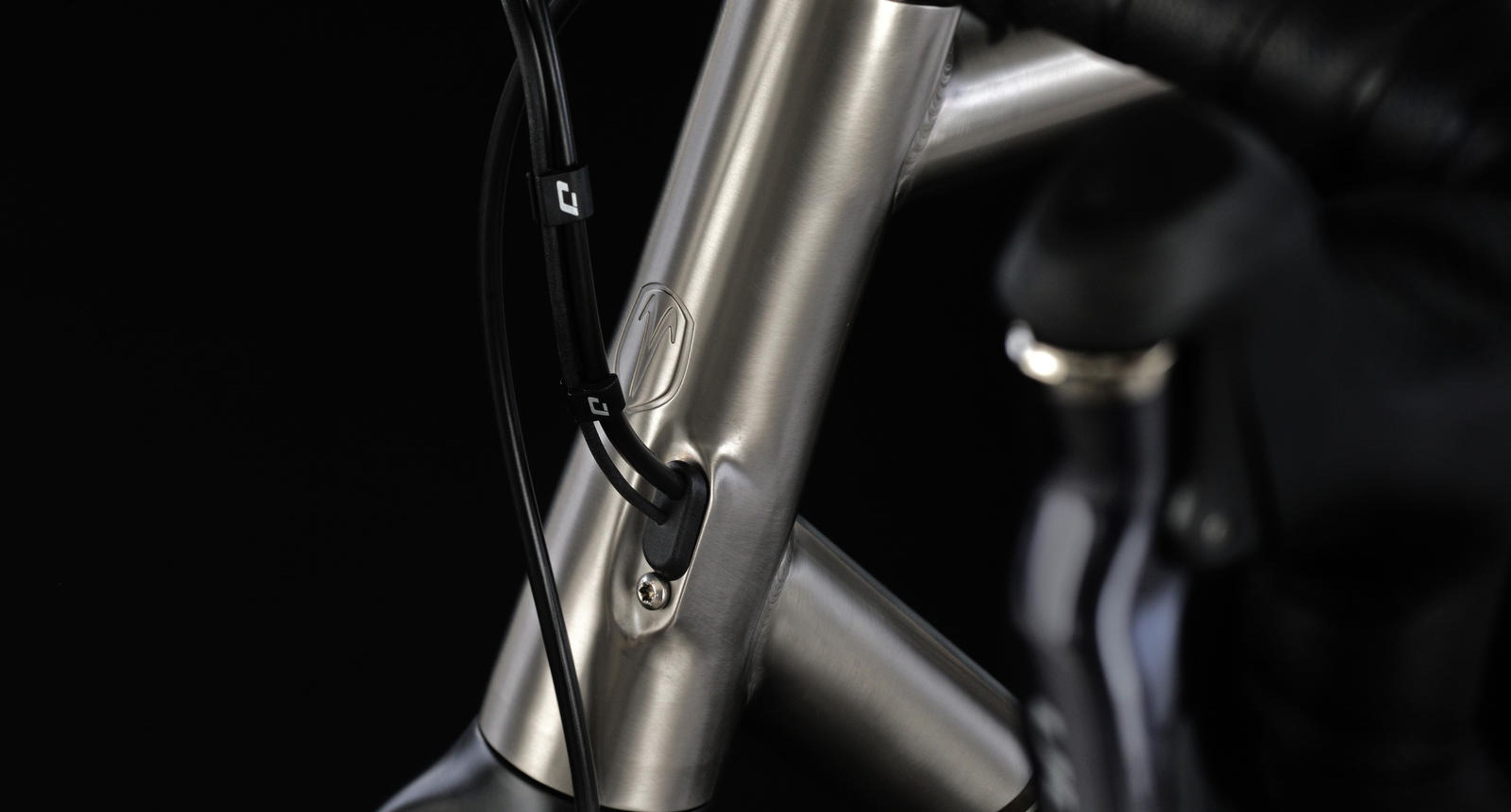 Dutch heritage moves to Italy as Velo-ce acquires Van Nicholas from Accell