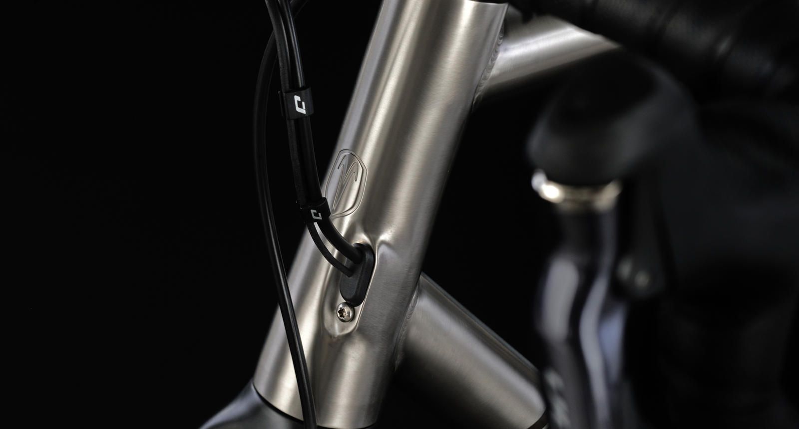 Dutch heritage moves to Italy as Velo-ce acquires Van Nicholas from Accell