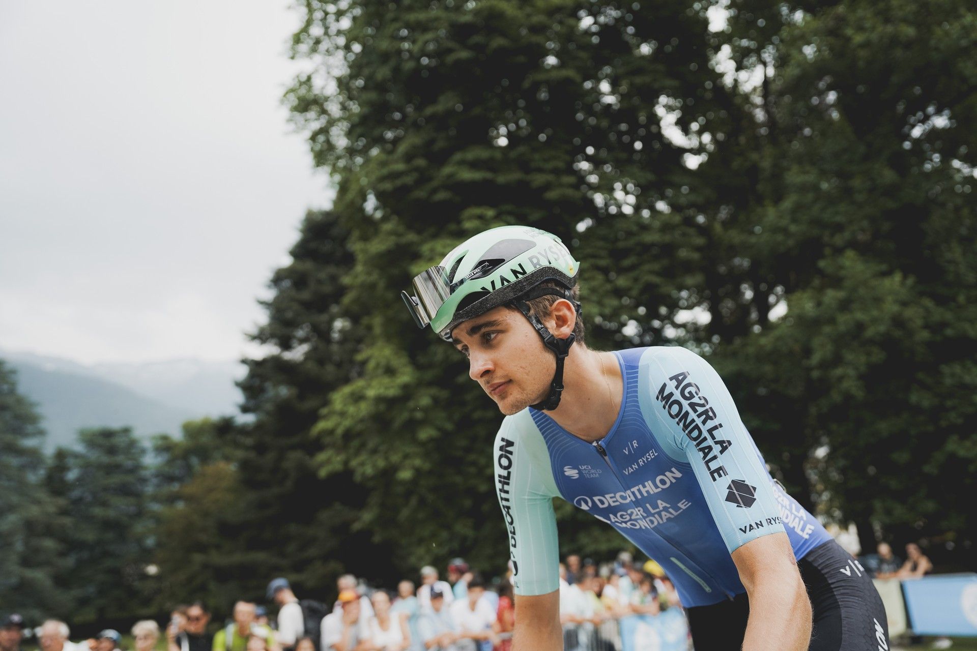 'All scenarios are possible' – French prodigy Paul Seixas plots Strade and Liège assault at 19