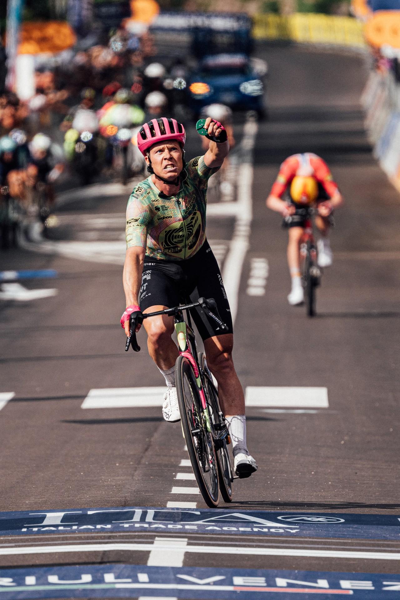 Michael Valgren surges to win the Giro d’Italia Stage 17 in Cassano d’Adda to Andalo