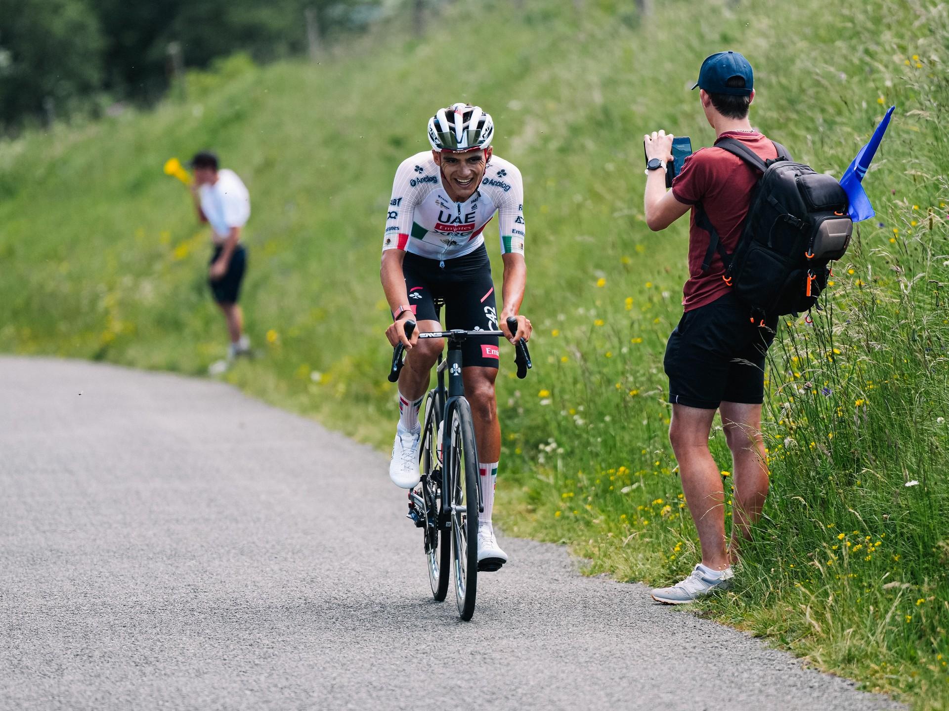 'I just tried to be smart and wait until the last moment', Del Toro wins Grand Colombier summit as Ayuso rues early attack and bloodied Seixas fights back