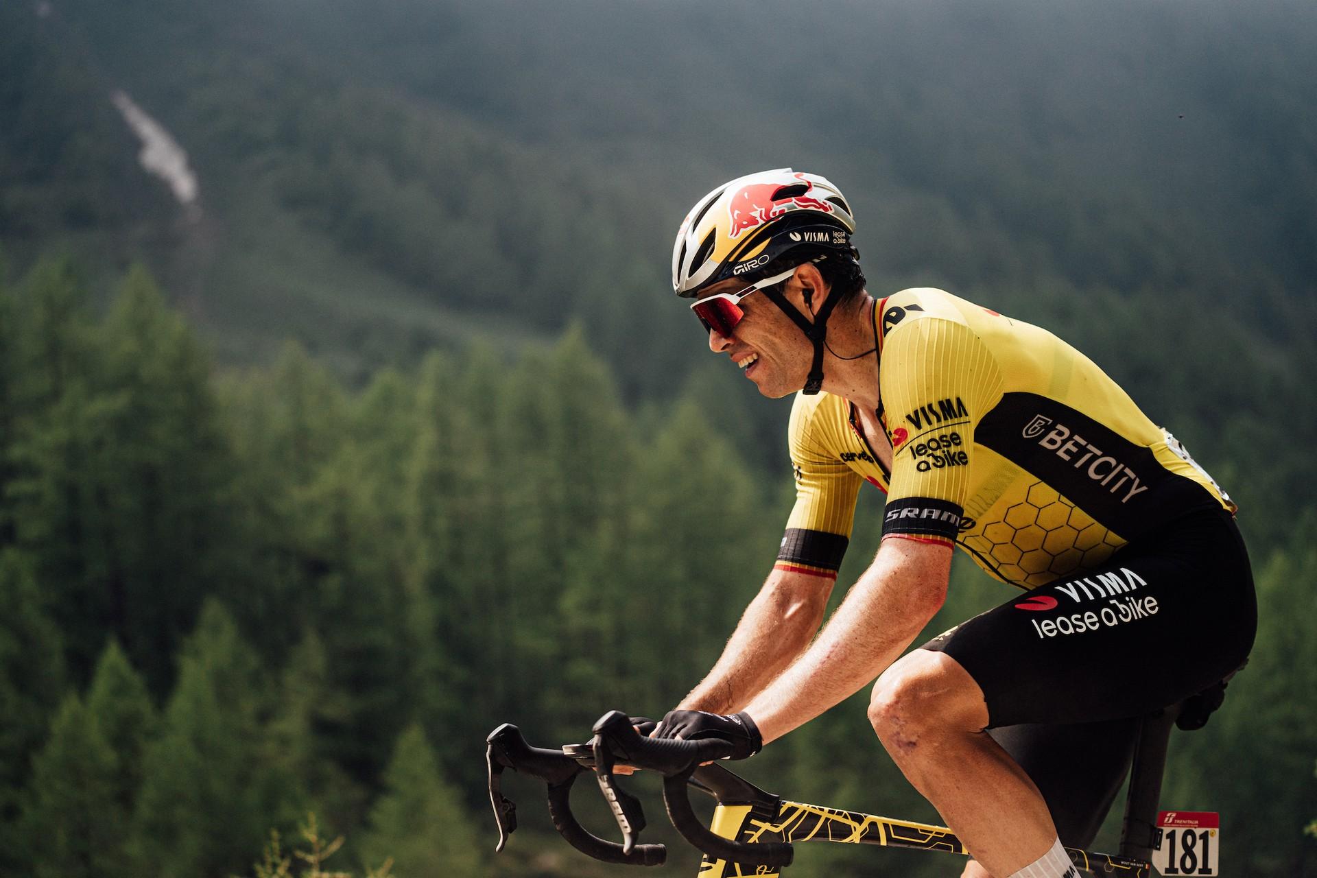 Wout van Aert completes  700km training block with 17,743m of climbing as Vuelta comeback edges closer
