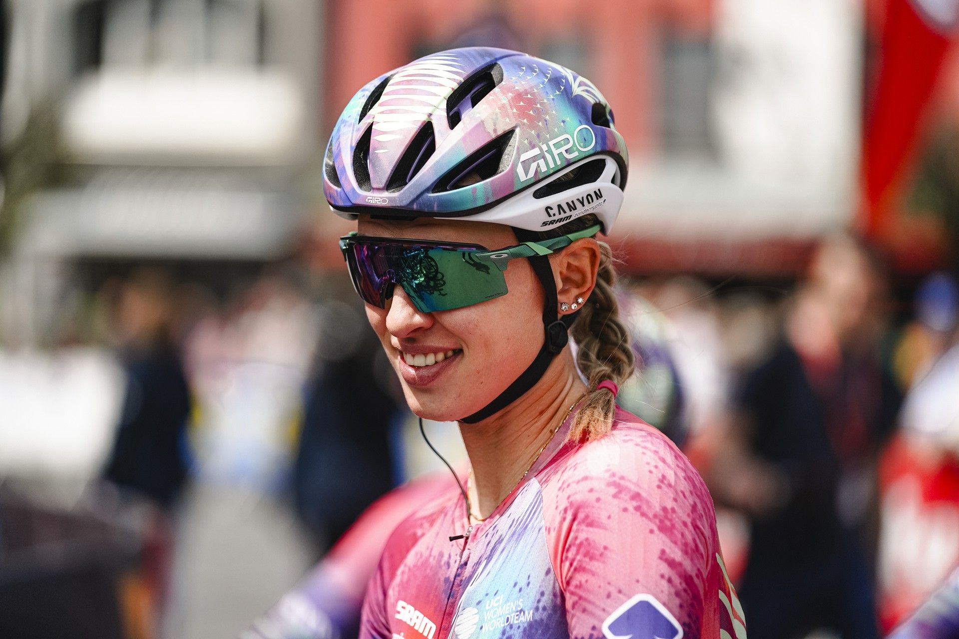 Kasia Niewiadoma's Strava QOM on the Muur was faster than Vermeersch, just four seconds off Laporte