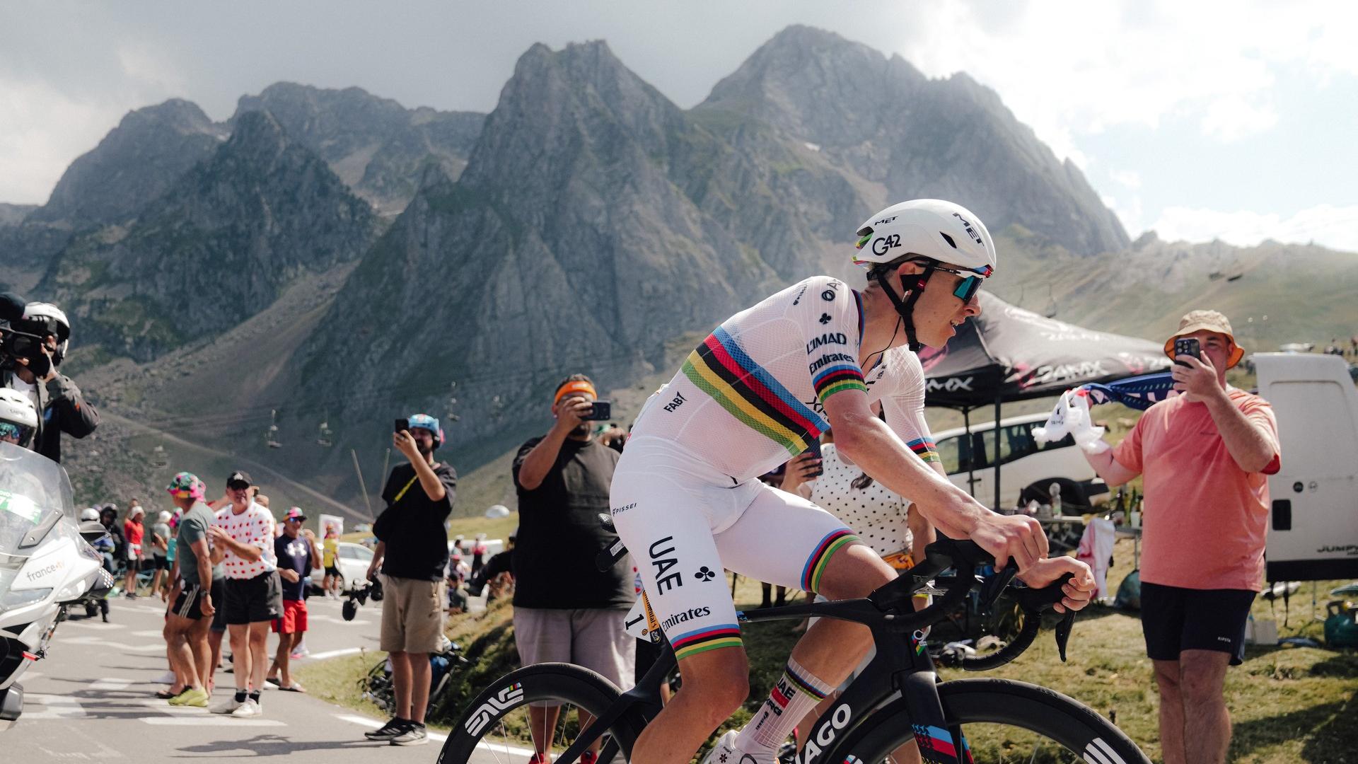 ‘I was not calculating seconds or minutes' – Pogačar blows Tour de France apart on Tourmalet to win stage 6 and retake yellow