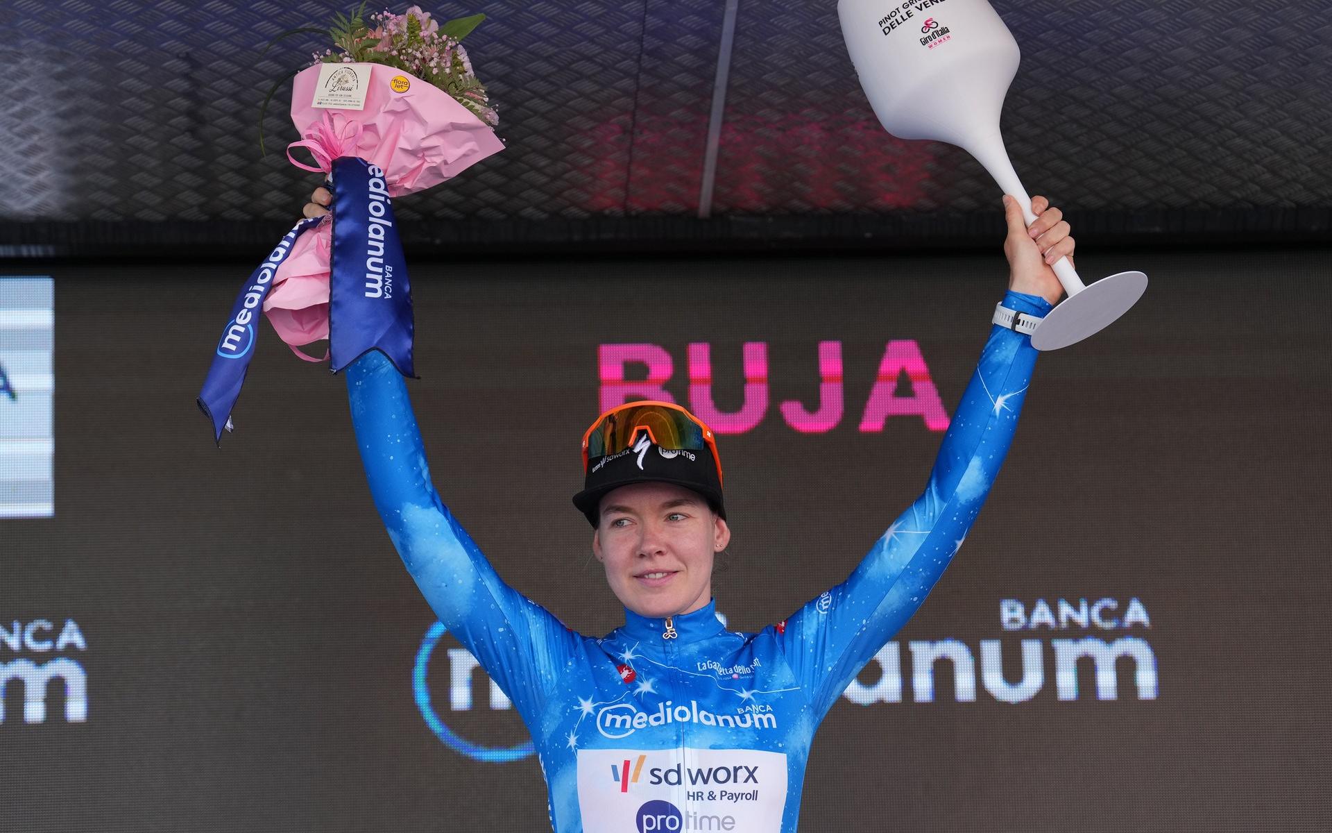 ‘I know a time trial is always different than a road race', Van der Breggen takes pink in dominant Nevegal TT but braces for rain and brutal Giro climbs