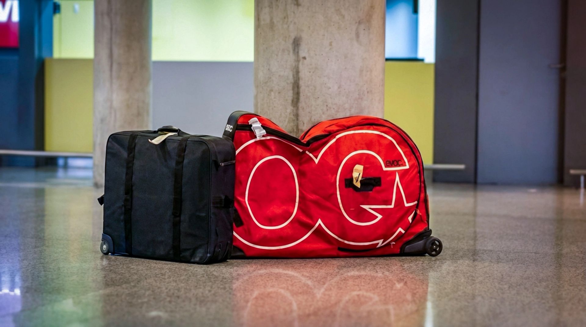 Best Bike Travel Cases 2026 – What 40 flights and 2 snapped levers taught me about packing