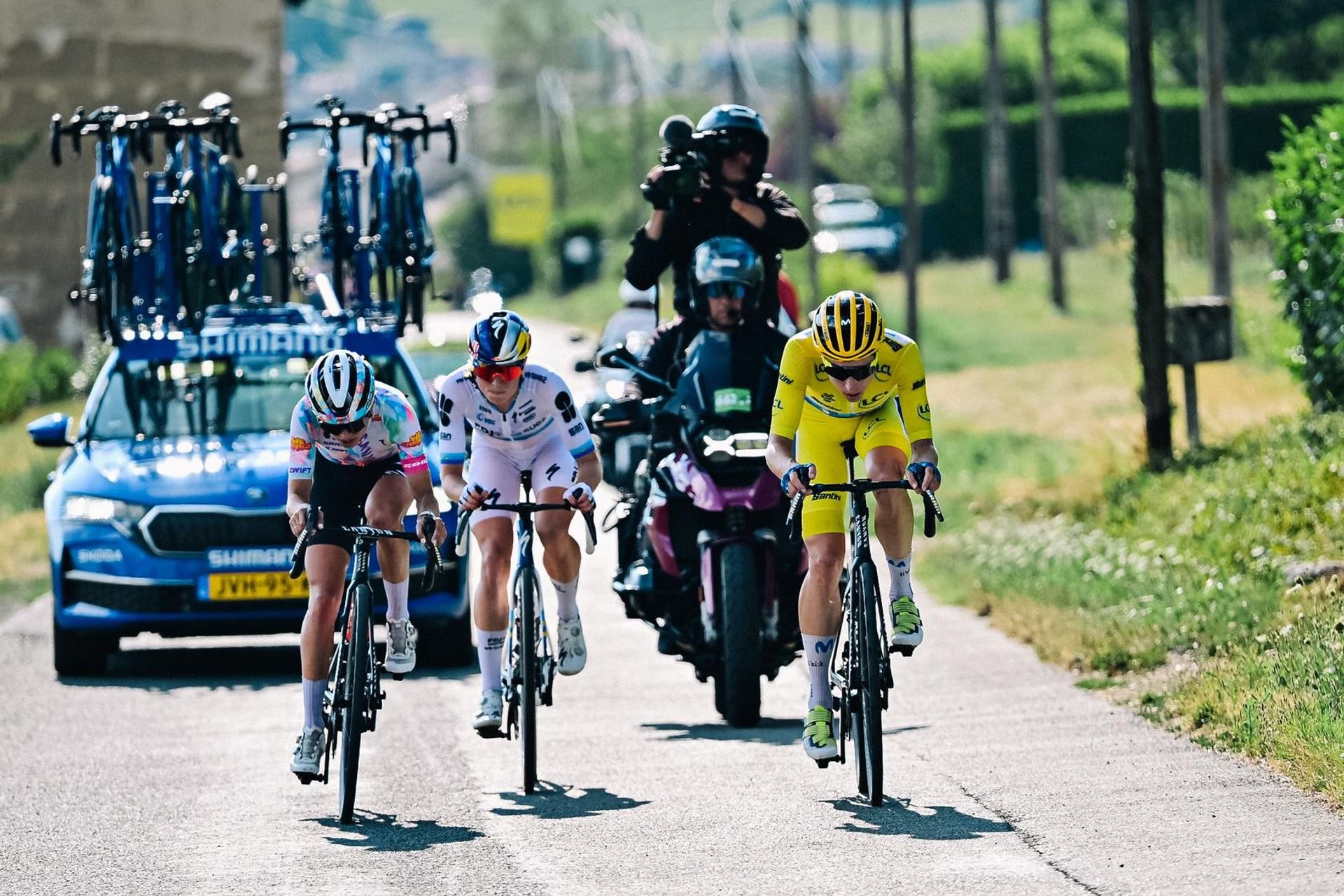 Mont Brouilly leaves the Tour de France Femmes podium race looking like a three-rider contest