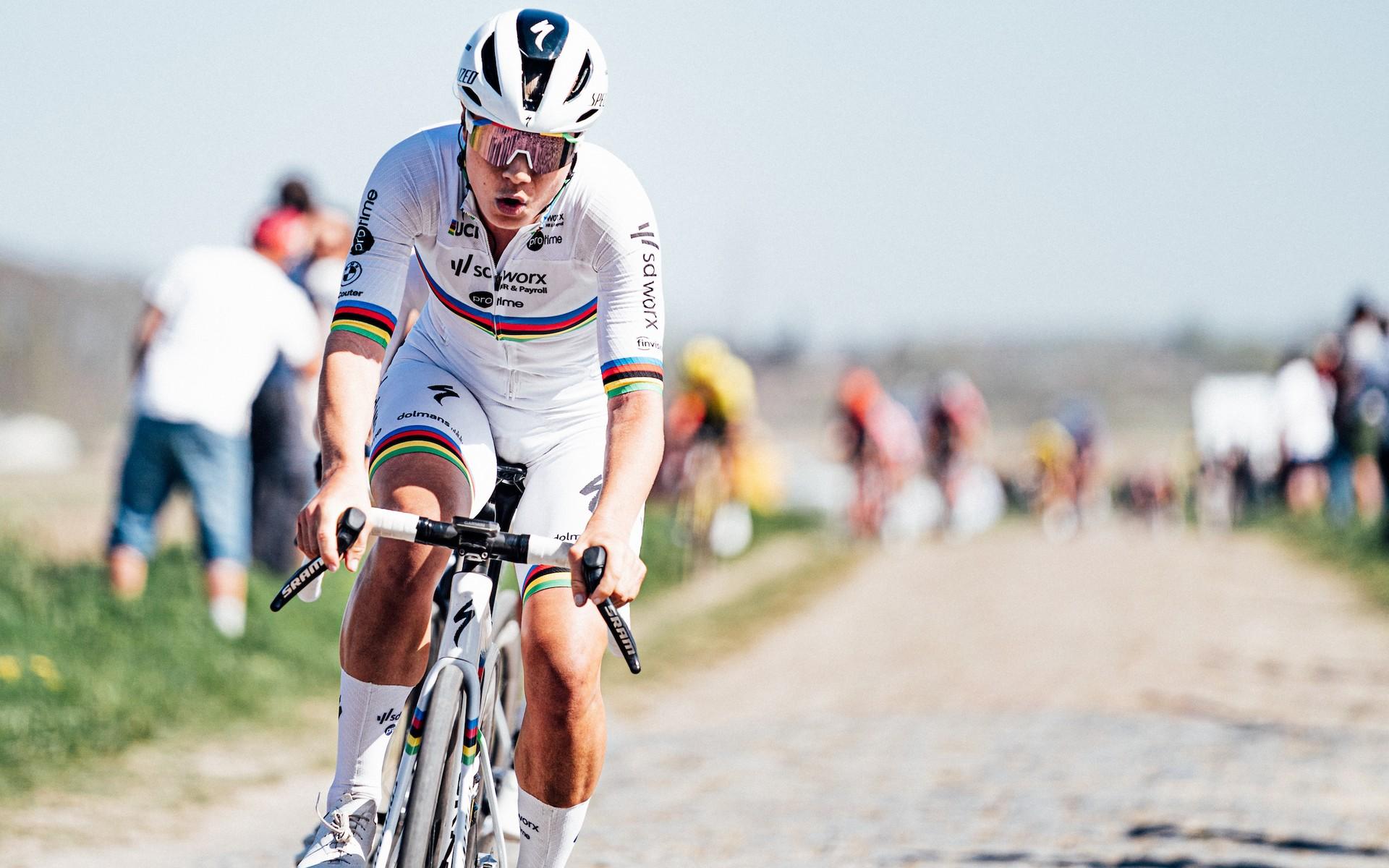 'Last year at this point, I was lying on the couch' - Kopecky confirms Omloop and Strade focus after dominant track weekend