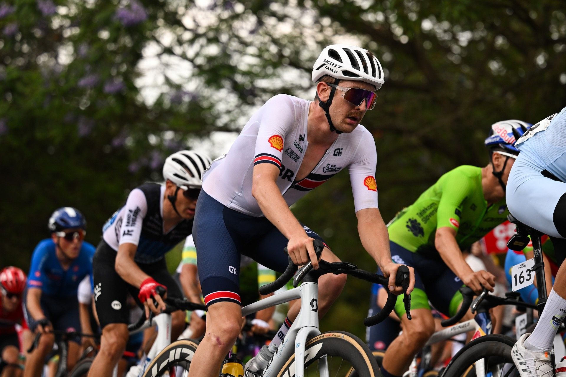 Visma bets on British climber’s potential with two-year deal