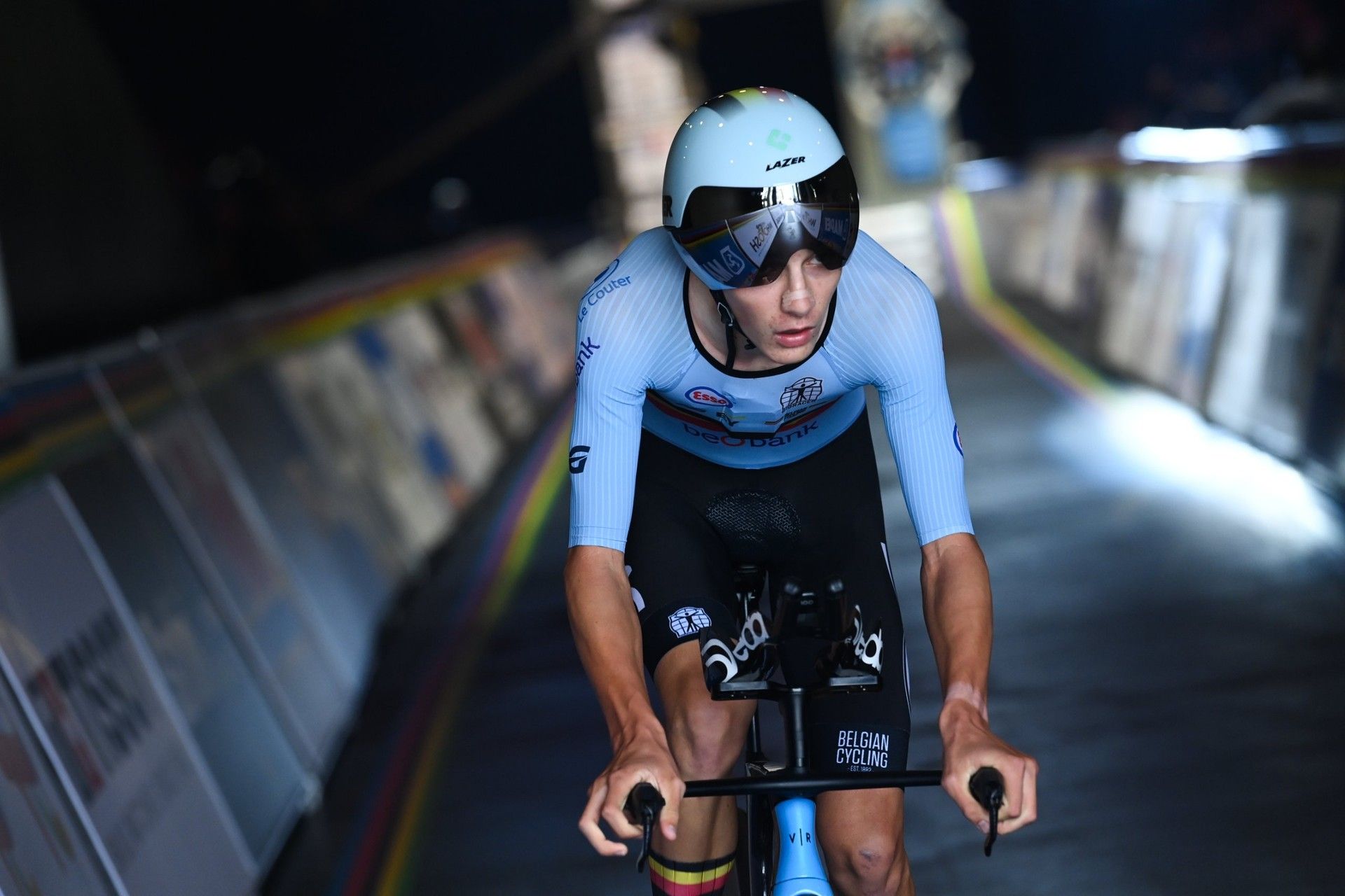 Junior time trial favourite ruled out of Montréal Worlds after vertebrae fractures in training collision with car