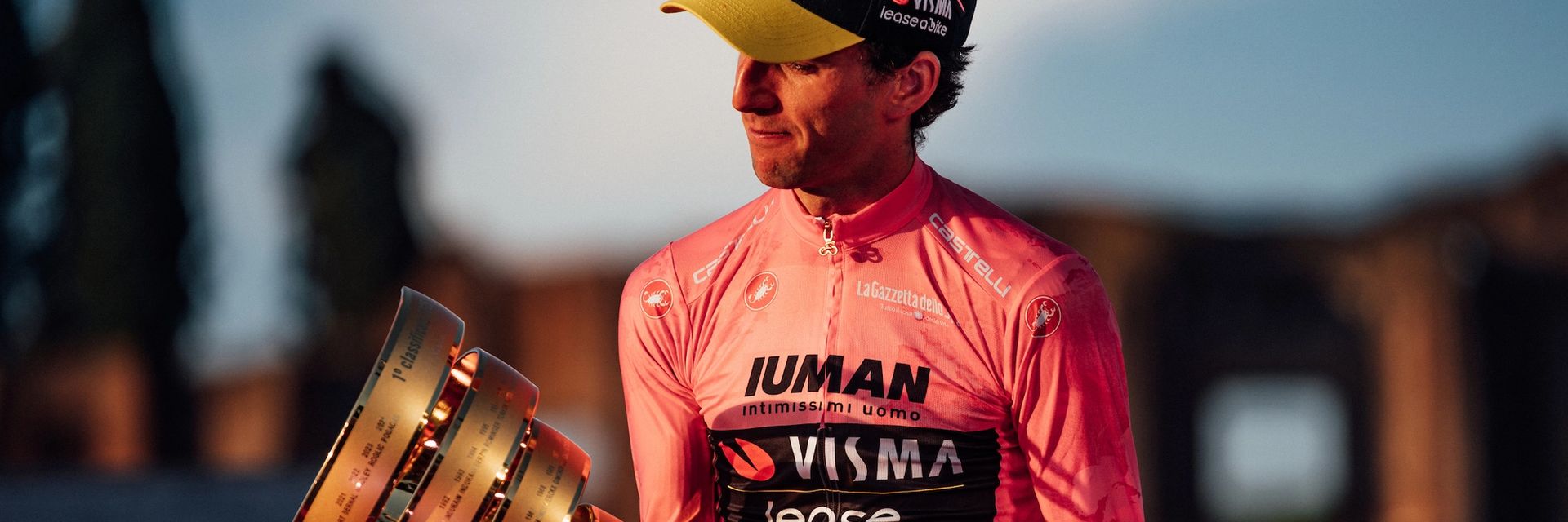 ‘This may come as a surprise to many’ – Simon Yates announces retirement ahead of 2026 season