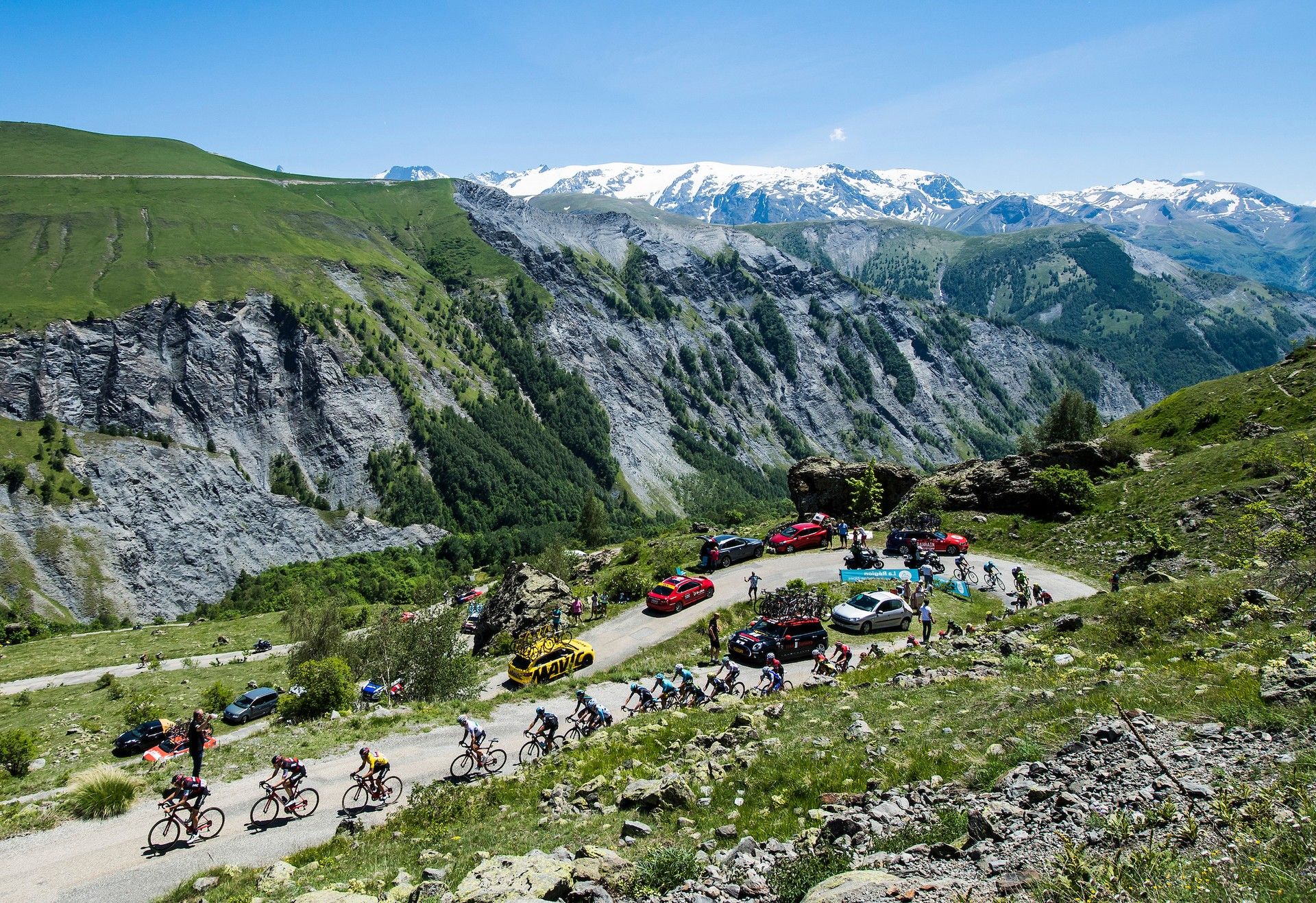 103 riders and the looming cancellation possibility - The Tour de Romandie’s fight for survival