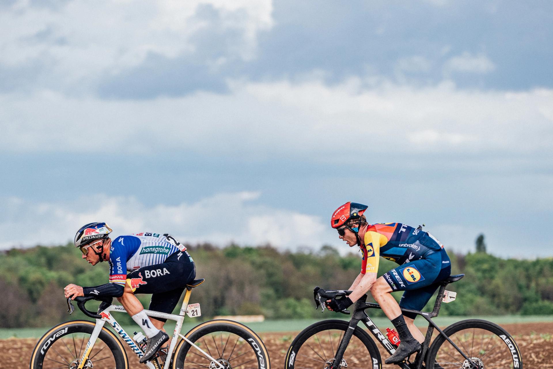 'The roads become worse and worse': Evenepoel warns of dangerous descents and unfair moto proximity ahead of Liège showdown