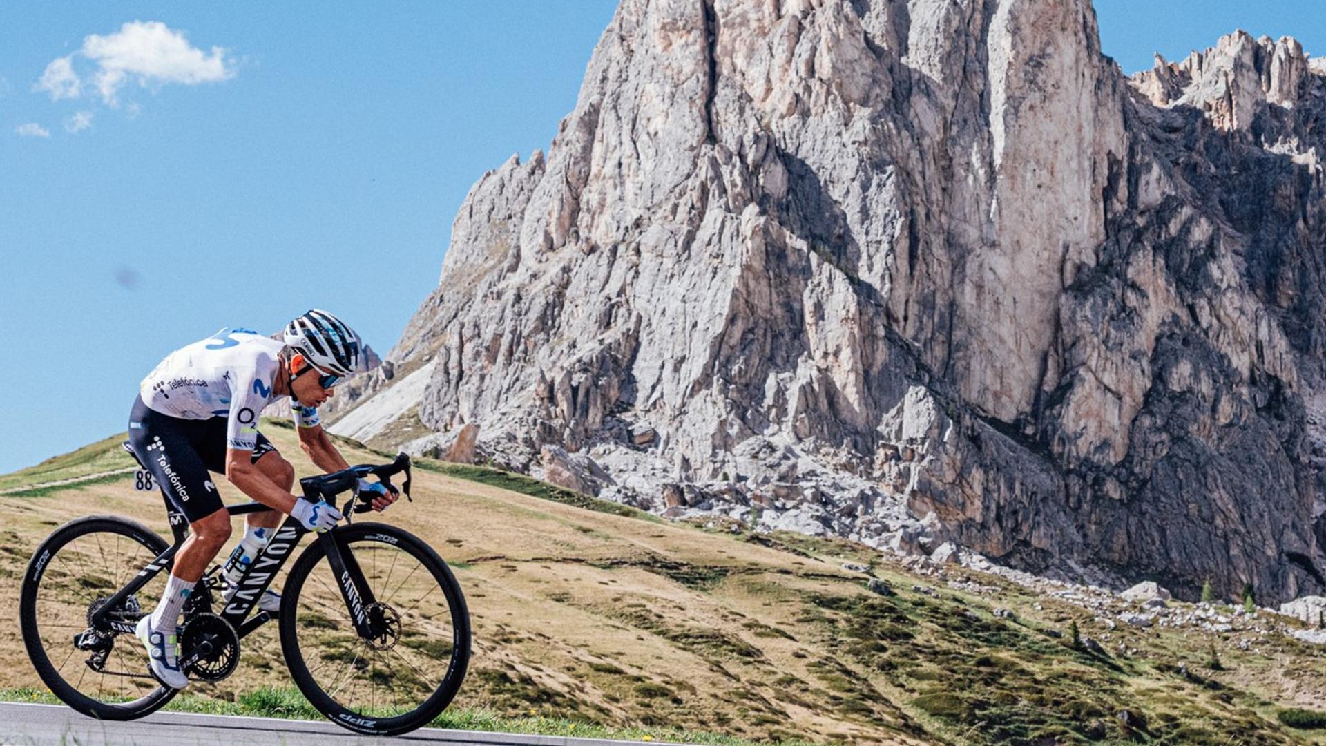 Einer Rubio abandons Tour after reported collision with UAE car