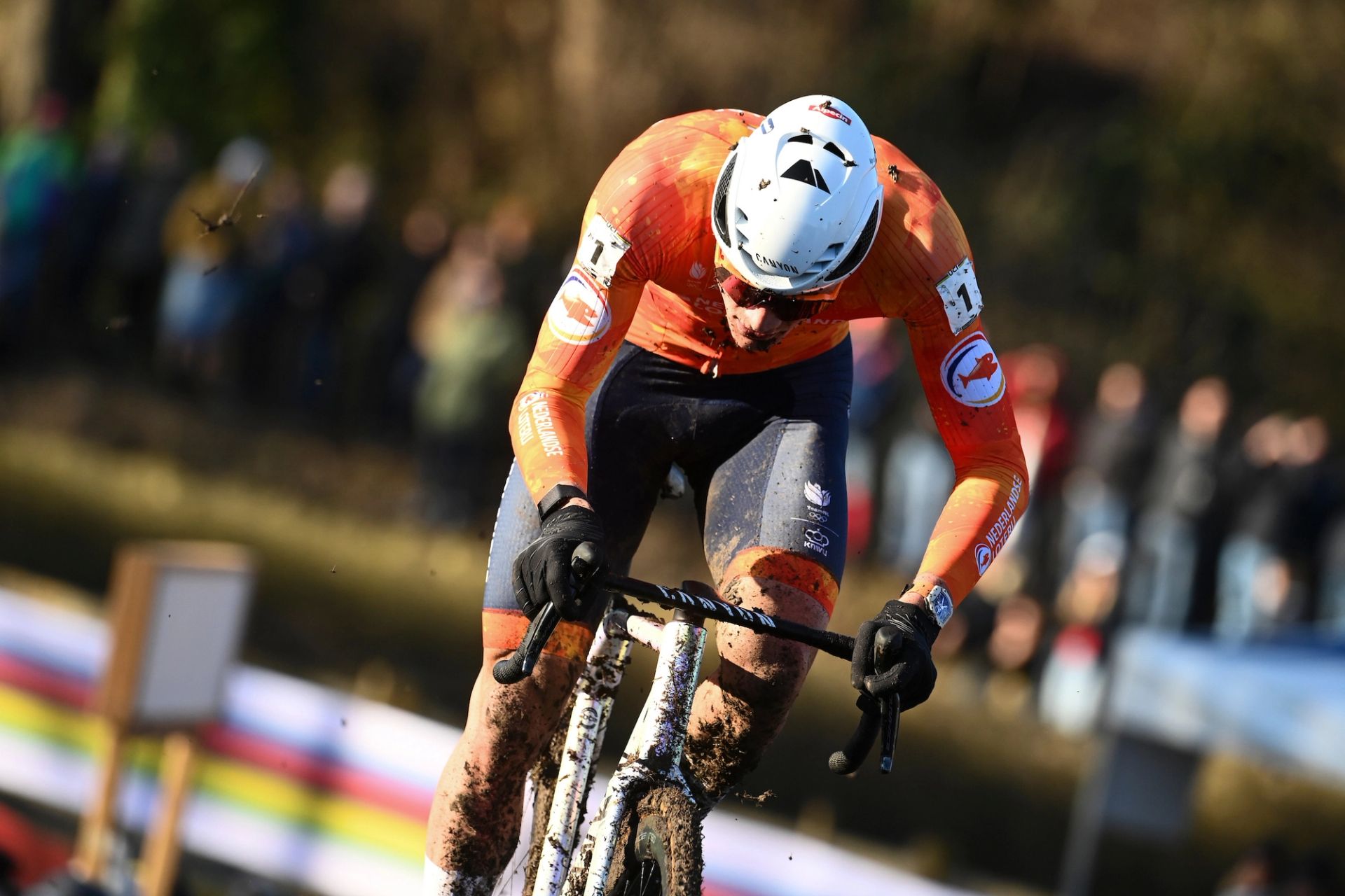 UCI Cyclocross World Cup Namur Race Preview: Citadel steepens the stakes