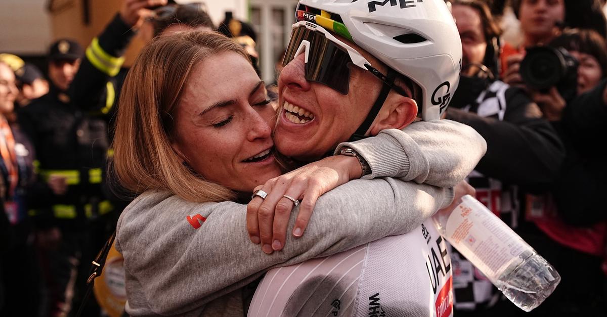 It wasn't like usual' – Mauro Gianetti reveals how Urška Žigart's crash affected Tadej Pogačar | Velora Cycling