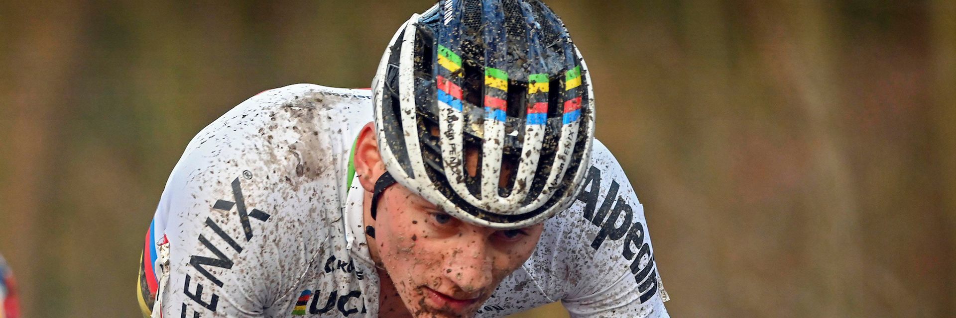UCI World Cup Namur: Mathieu van der Poel wins thriller on return