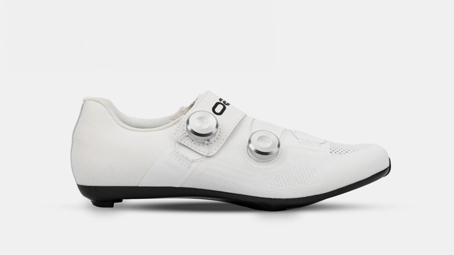 Former Bont CEO launches O2C performance cycling footwear brand