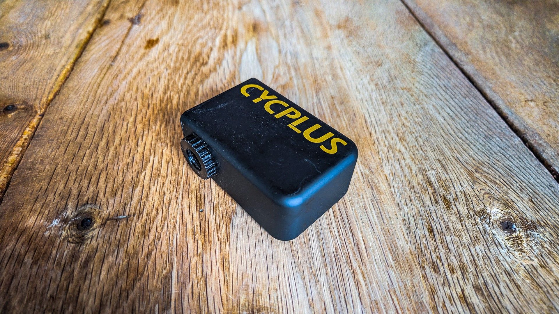 Cycplus AS2 Ultra long-term review: 12 months with the 88g e-pump that makes you forget hand pumps existed