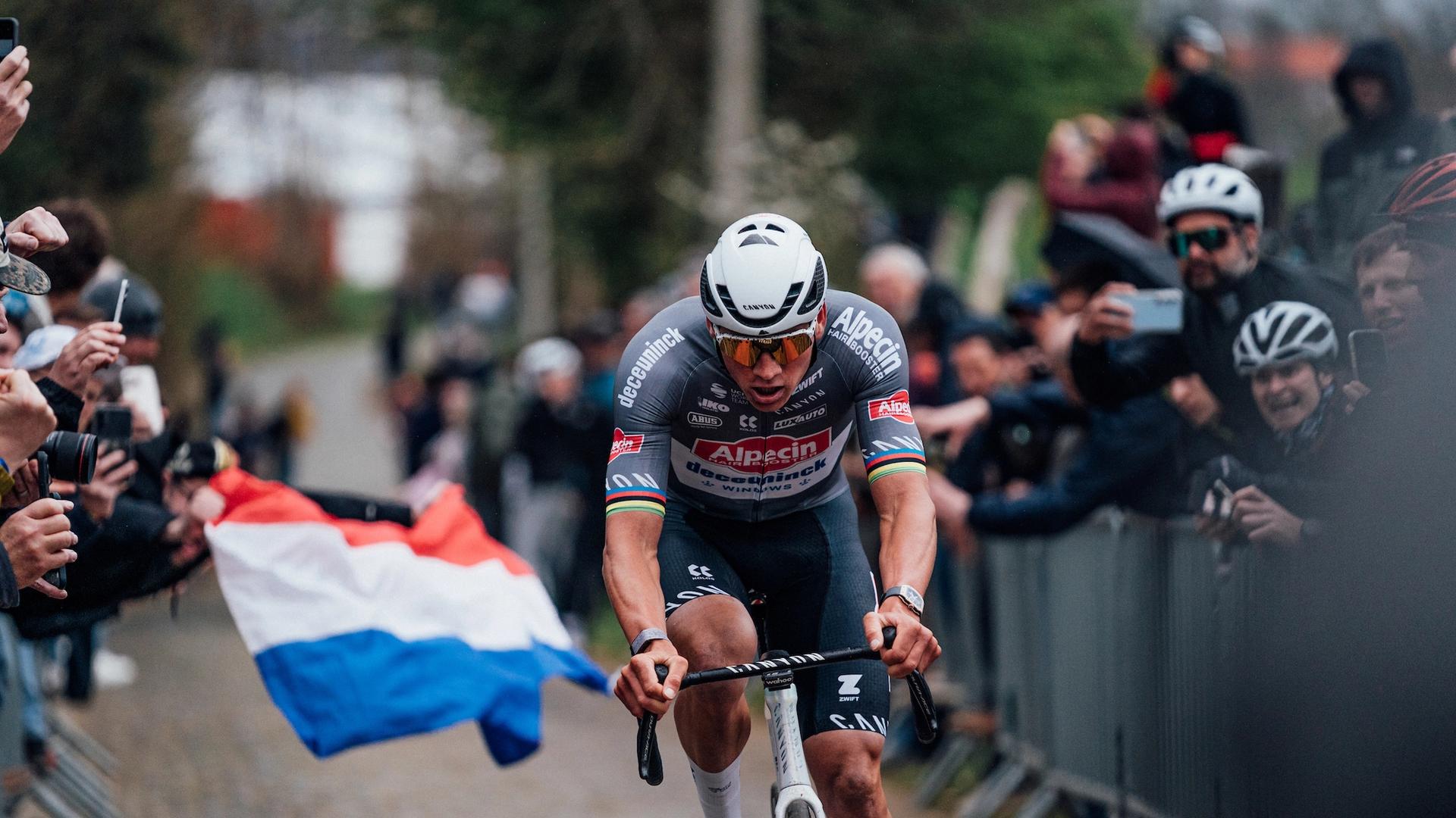 Omloop Het Nieuwsblad Race Preview: Mathieu van der Poel makes his debut on a redesigned finale
