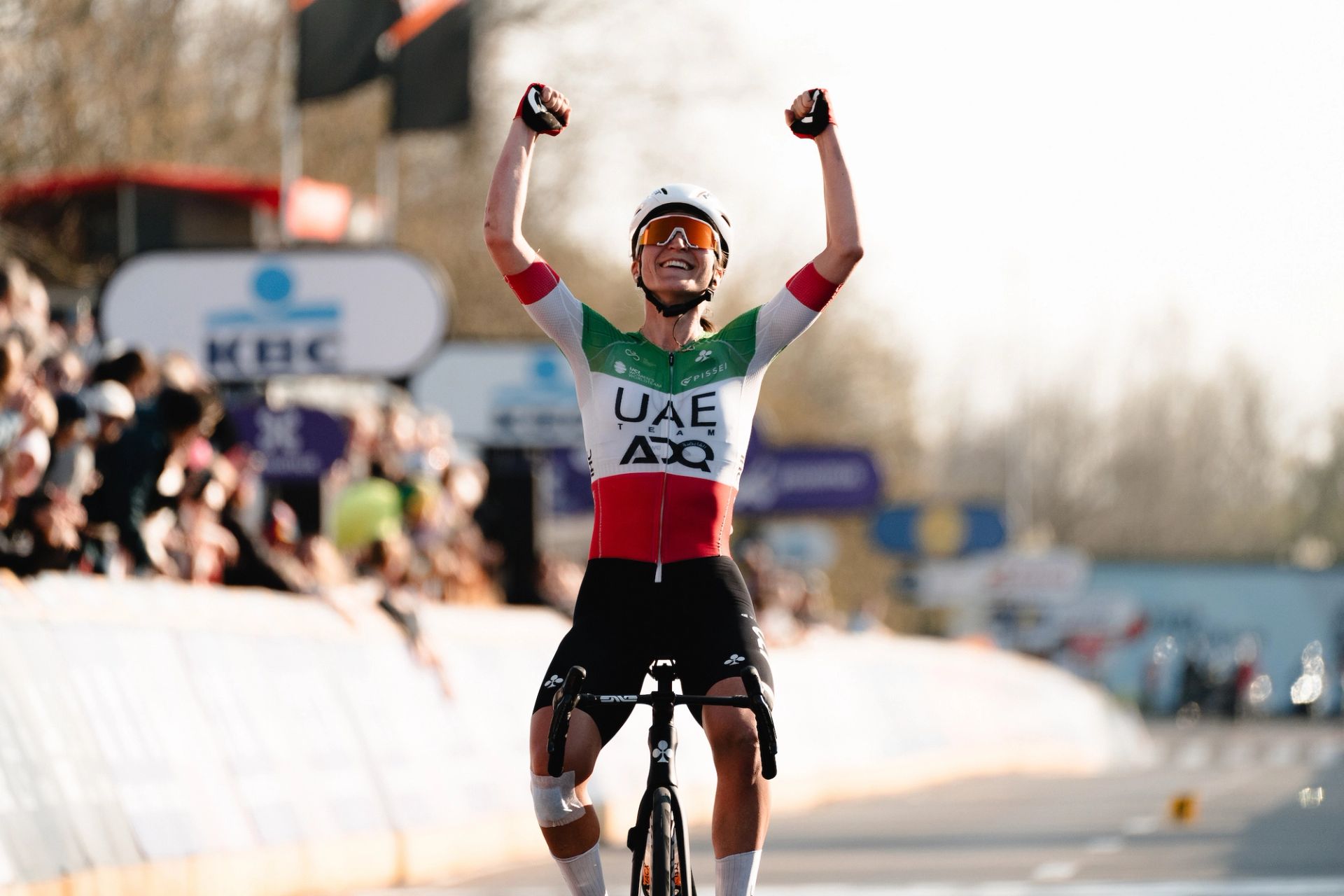 How to Watch the UAE Tour Women 2026 Live – Free Streams and TV Coverage