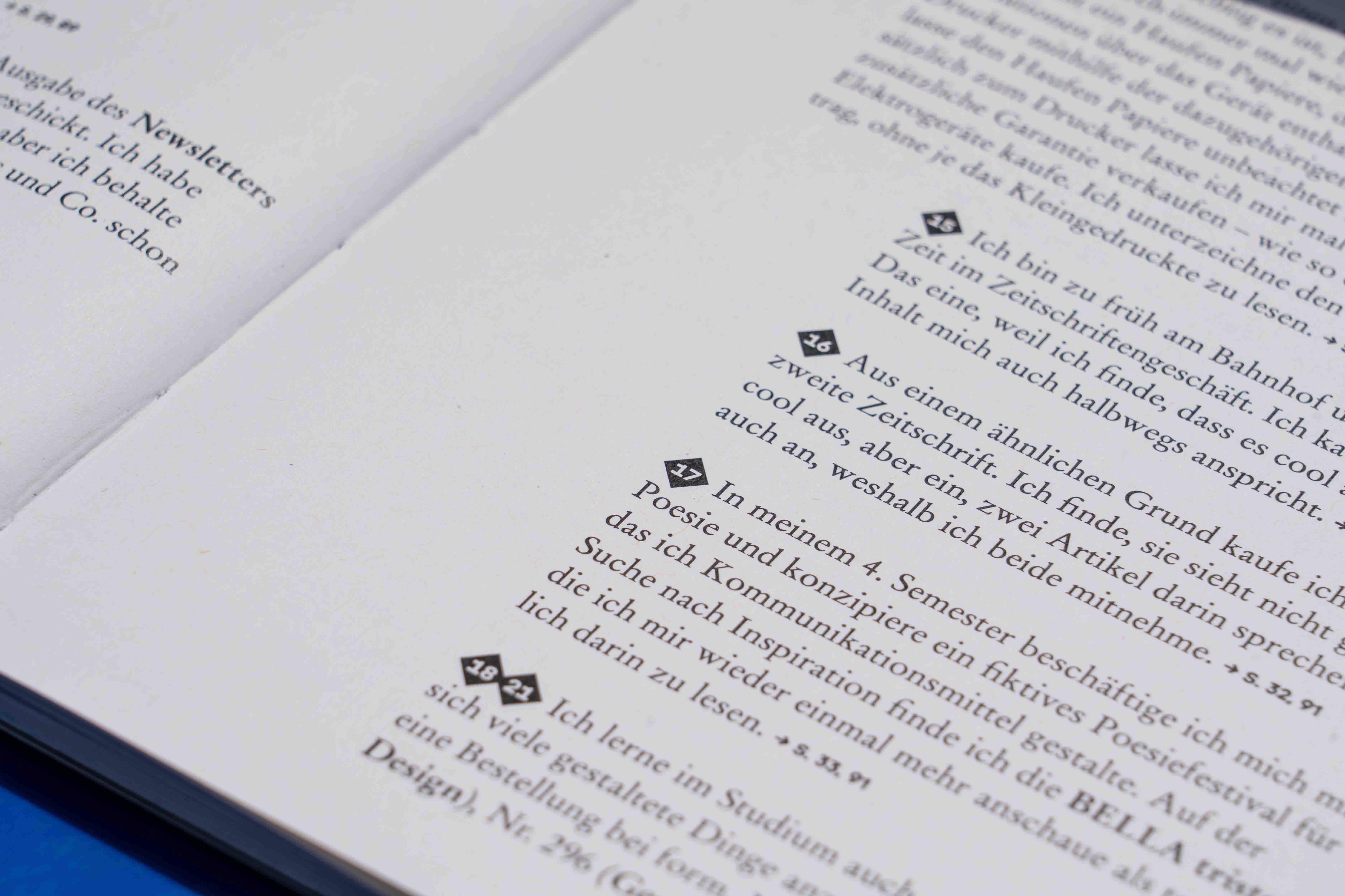 Detail: Innenseiten von READ ME von Klara Köhl