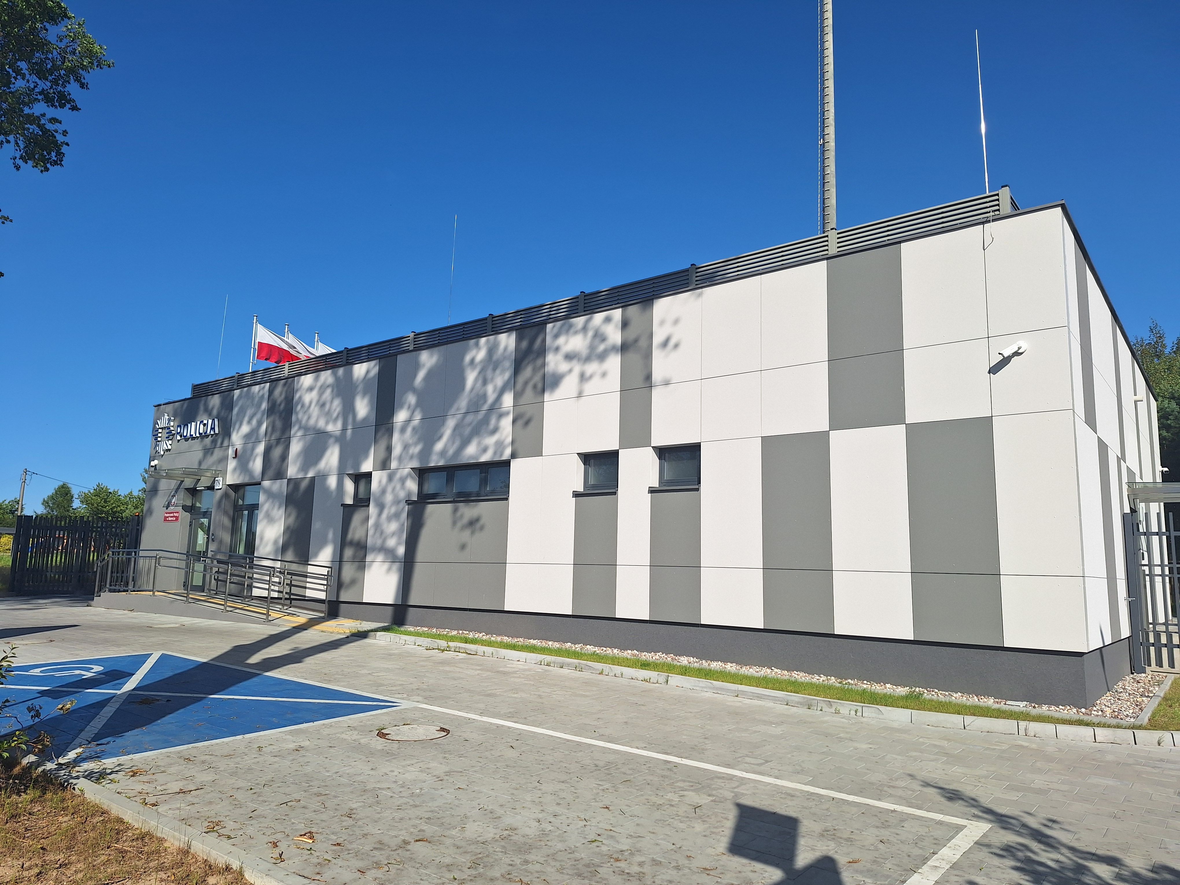 Posterunek Policji w Niemczu - zdjęcie 14