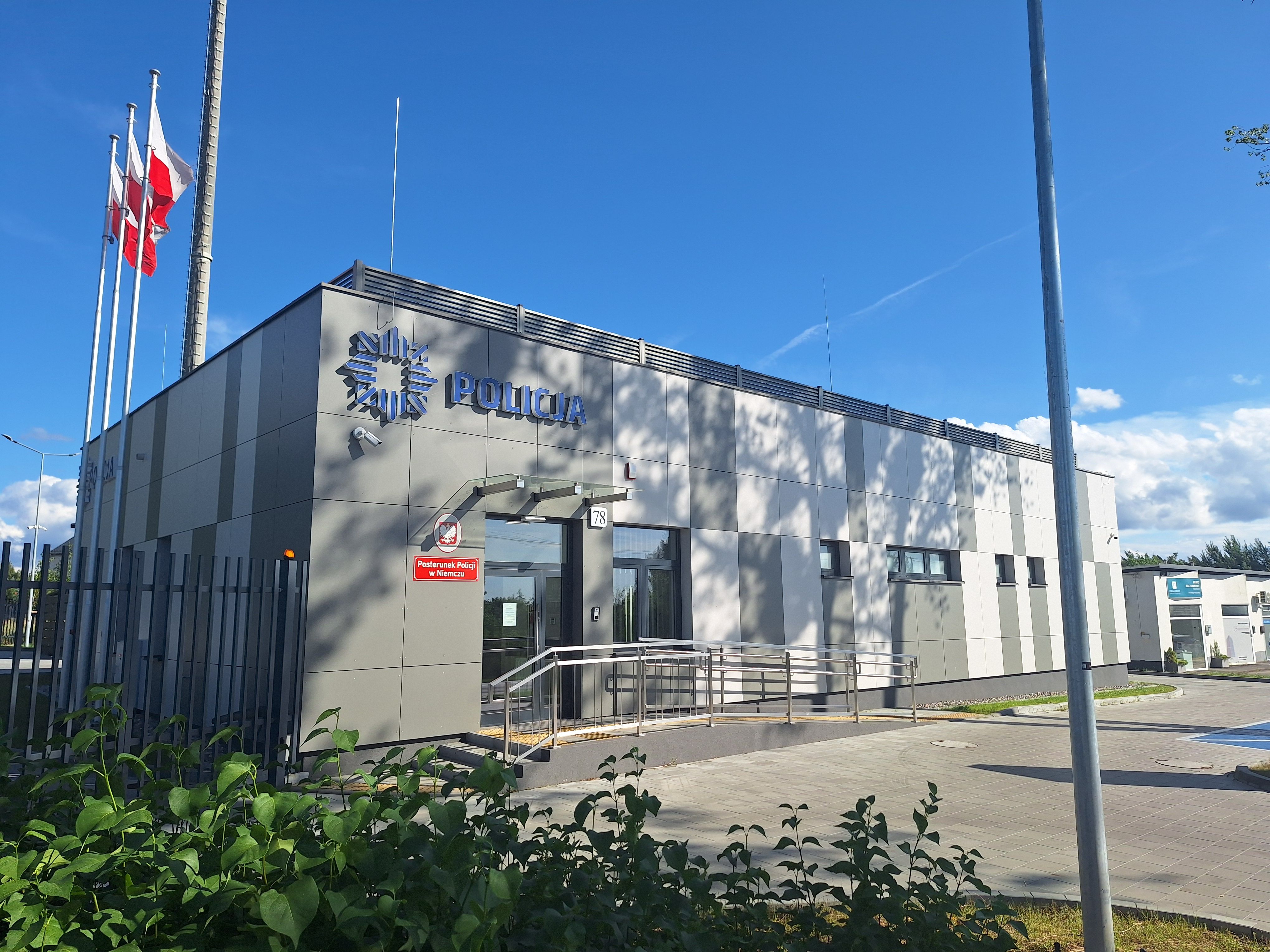 Posterunek Policji w Niemczu - zdjęcie 16