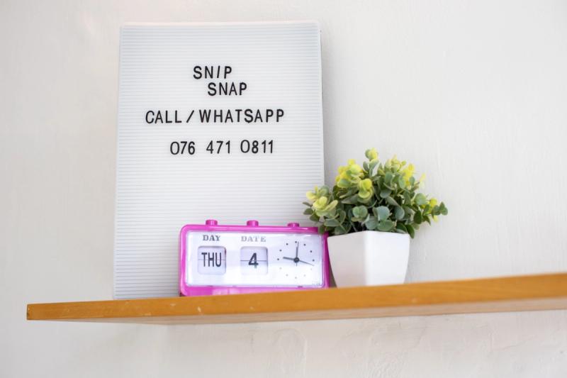 Call / Whatsapp