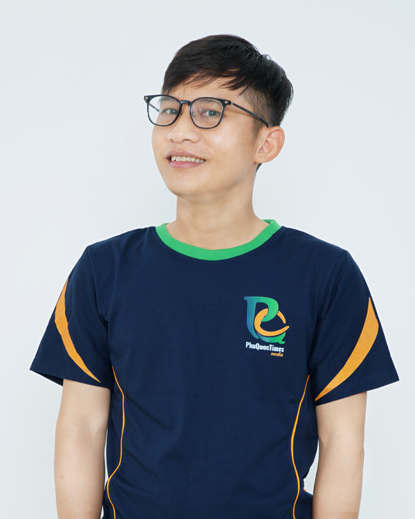 Portrait of Toan Ngo