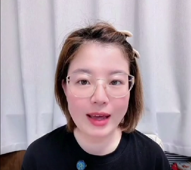 产后迟迟不来月经正常吗?