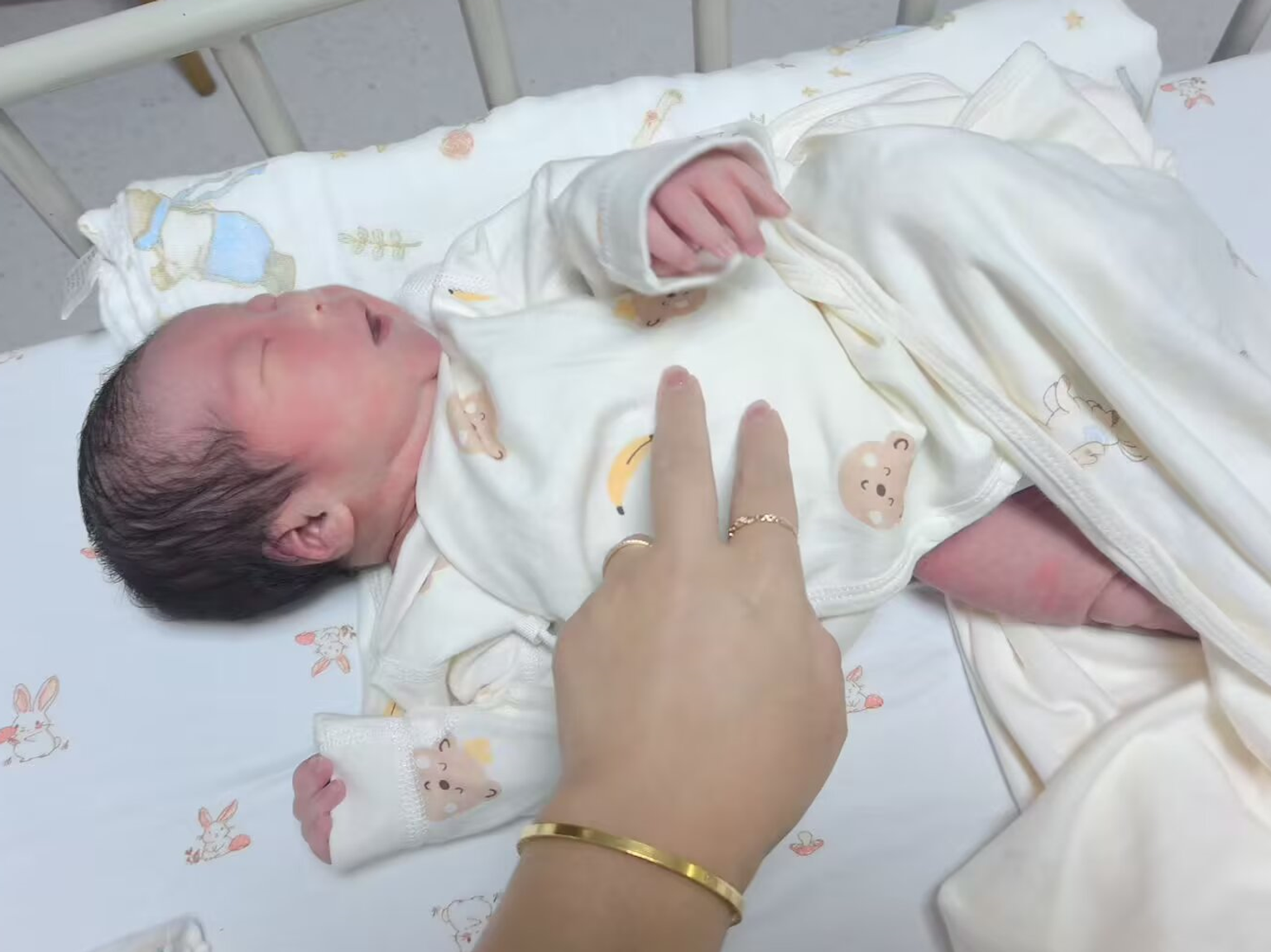 高龄二胎宝妈供卵成功