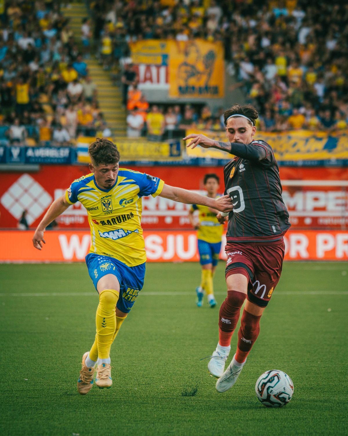 Football photo 4 by Tuur Van Eynde