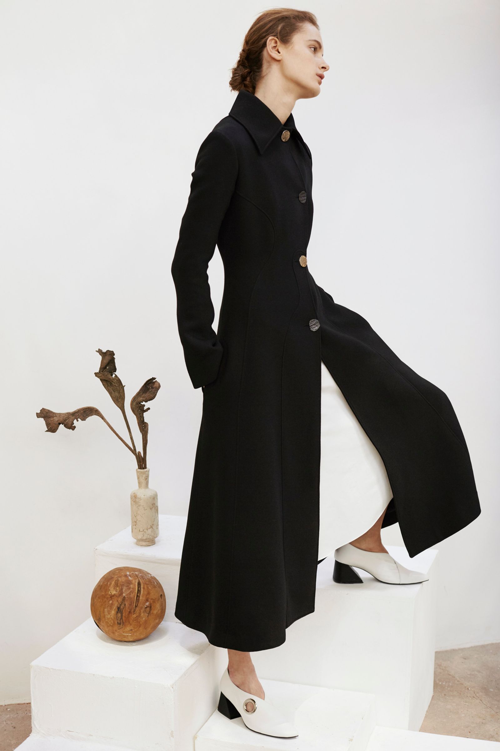 Rejina Pyo,|Photography by Nicole Winkler - Anna Sbiera - Set Design - Swan MGMT