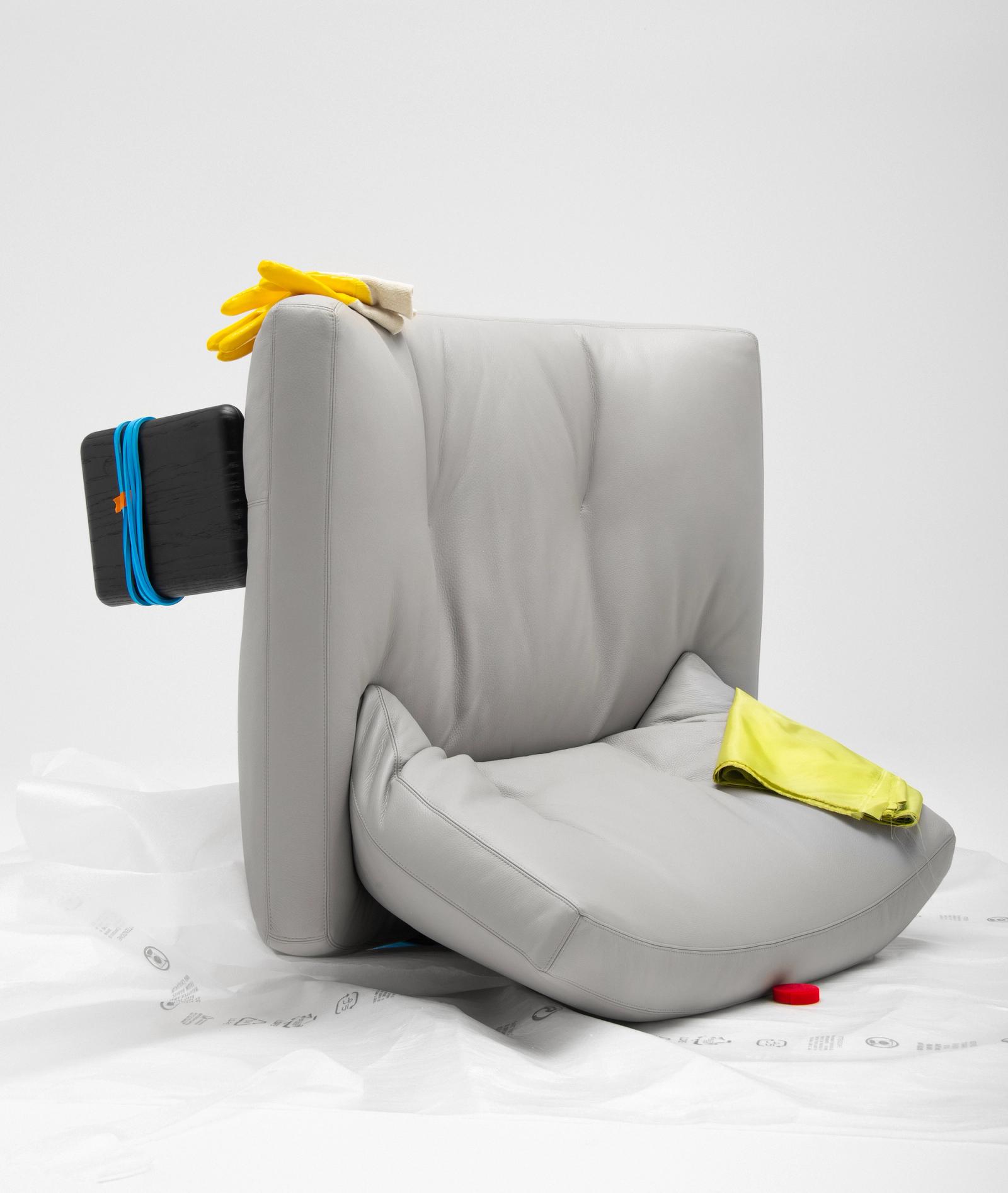 Door - Pierre Tostain - Photography - Swan MGMT