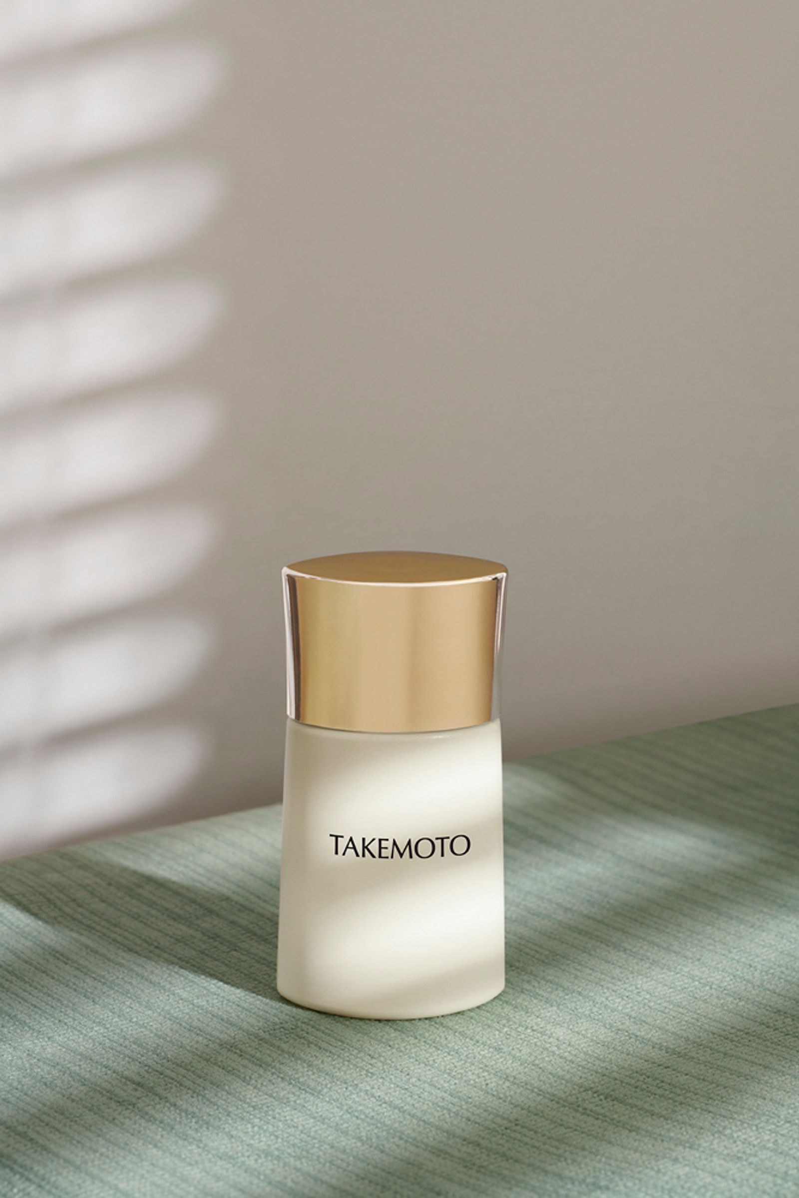 Takemoto - Victoria Zschommler - Photography - Swan MGMT