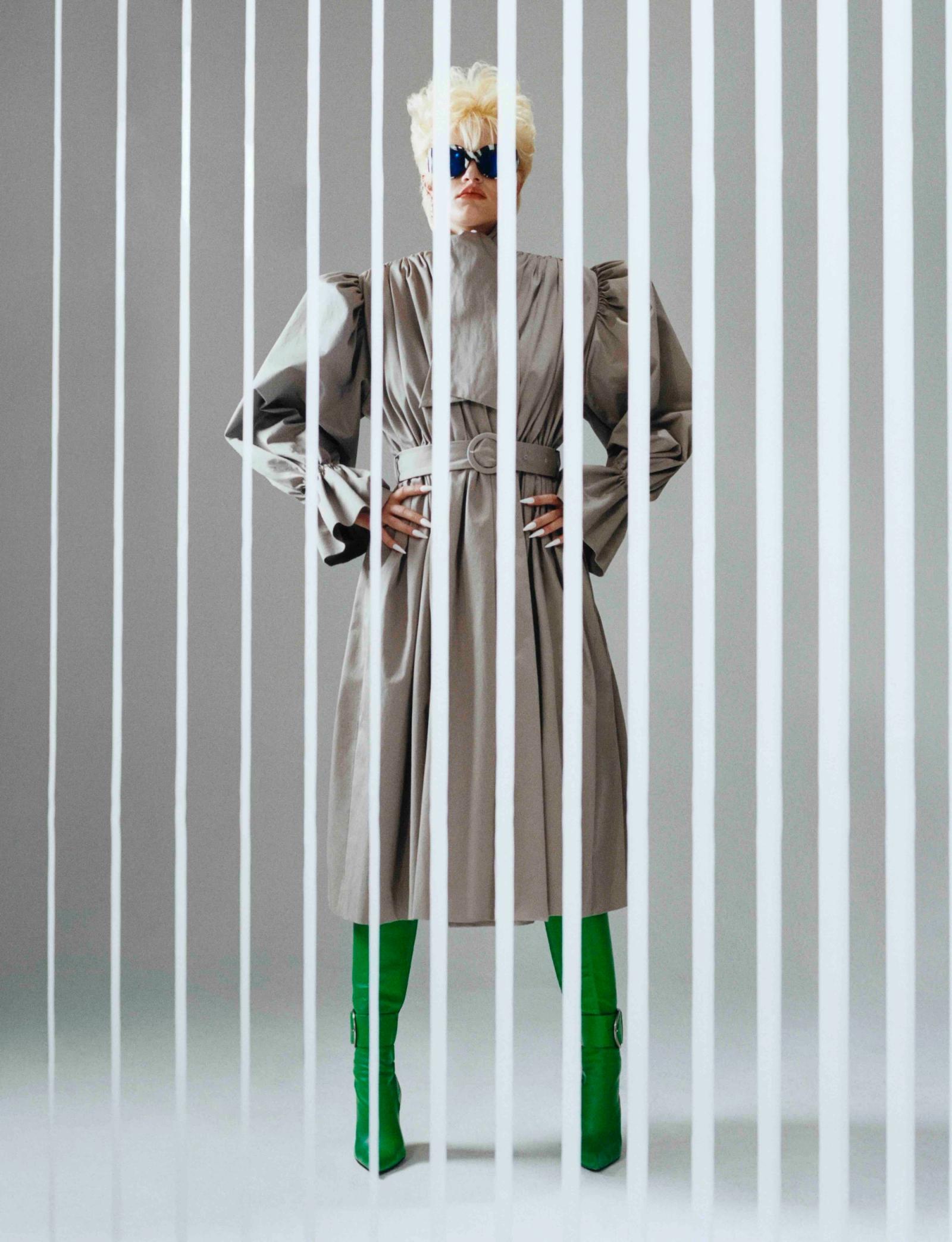 Reedition Magazine,|Photography by Larissa Hofmann - Anna Sbiera - Set Design - Swan MGMT